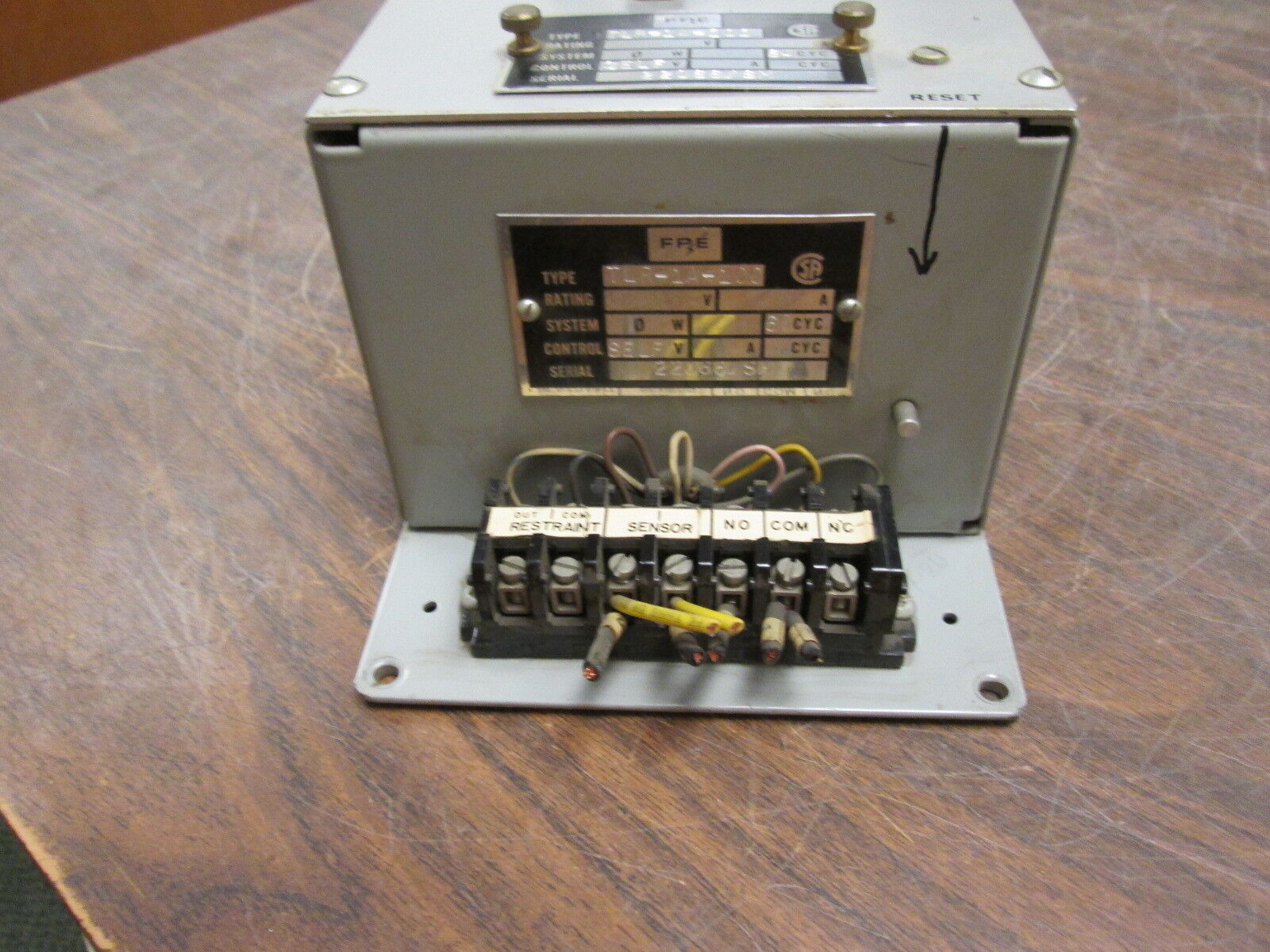 FPE Type TLR Ground Relay TTLR-1A-100 Pickup: 100-500A Time: 0-0.4sec Used