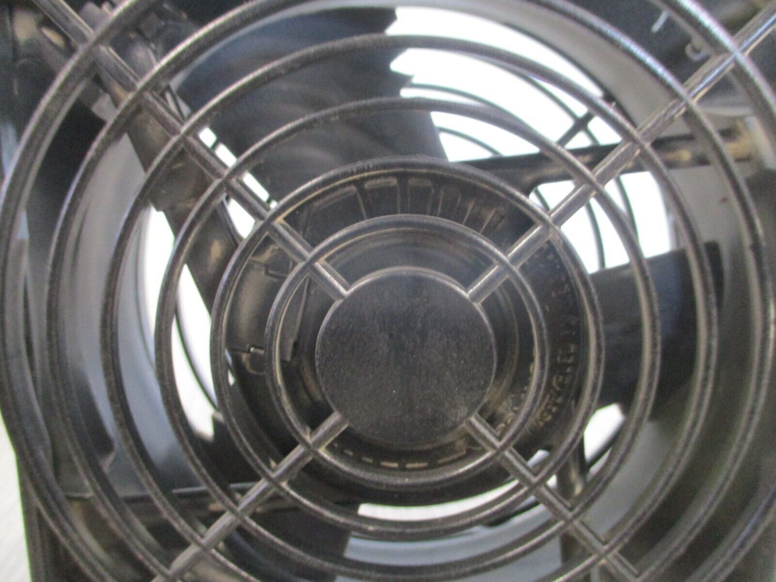 Comair Rotron Muffin XL Fan MX2B3 028422 50/60Hz .20/.18A 115V Used