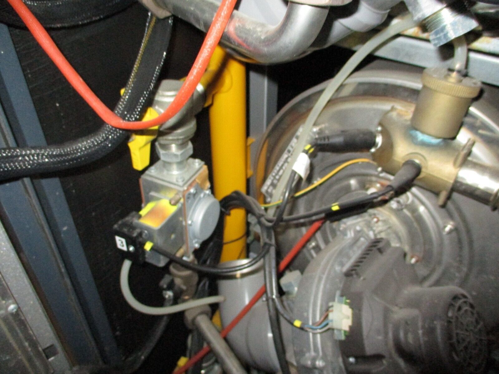 Riello Array Boiler System AR 4000 Max Input 4,000,000 BTU/Hour 208/230V 3Ph