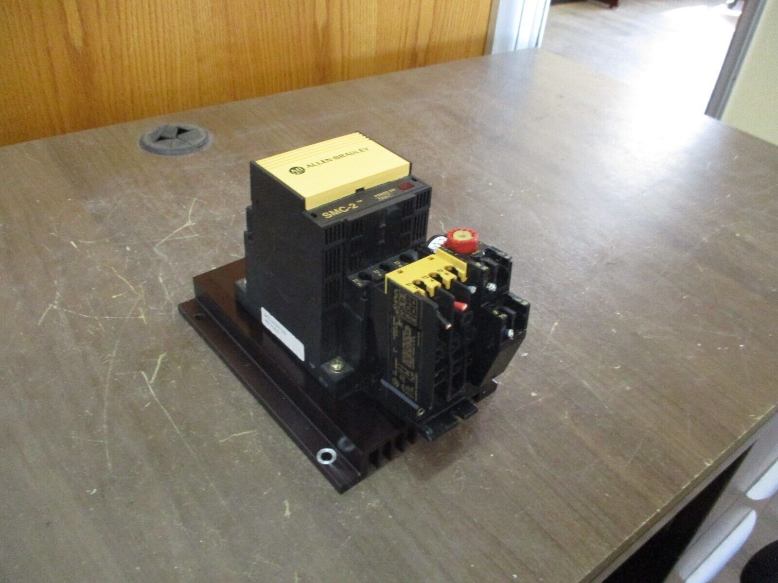 Allen-Bradley SMC-2 Smart Motor Controller 150-A09NB / 193-BSB80 5HP 460V 5.5-8A