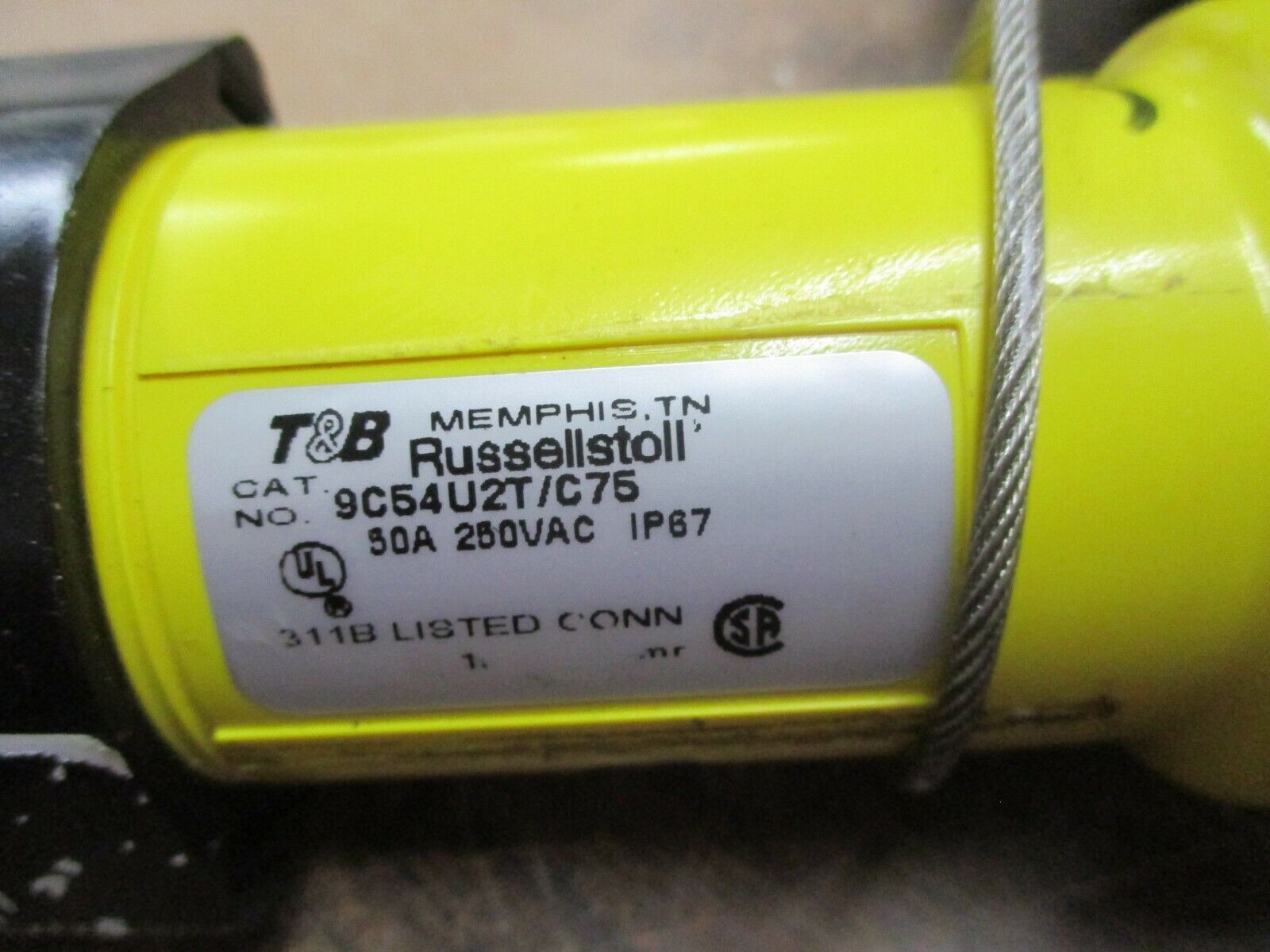 Russellstoll Connector 9C54U2/C75 50A 250VAC 4W w/ Cap *Cracked Bottom* Used