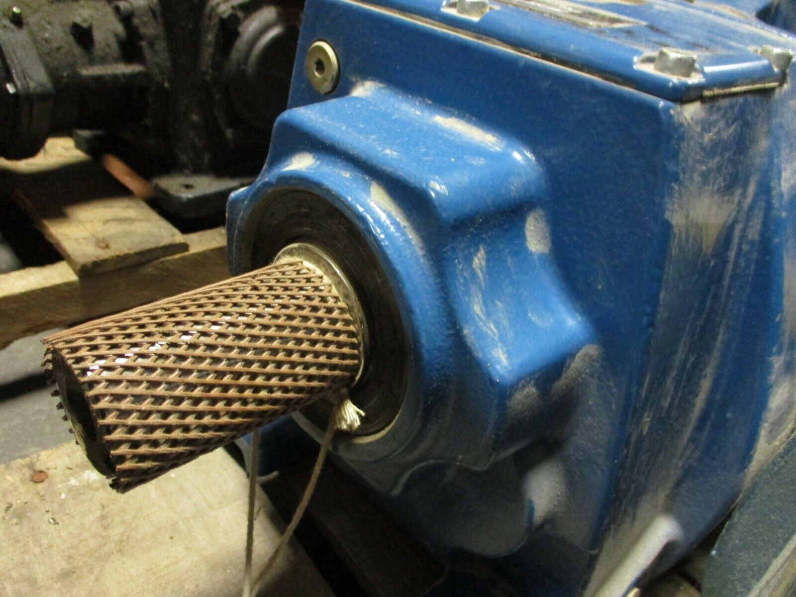 Cone Drive Gear Reducer M072228.BANT-1 Ratio 28:1 Used