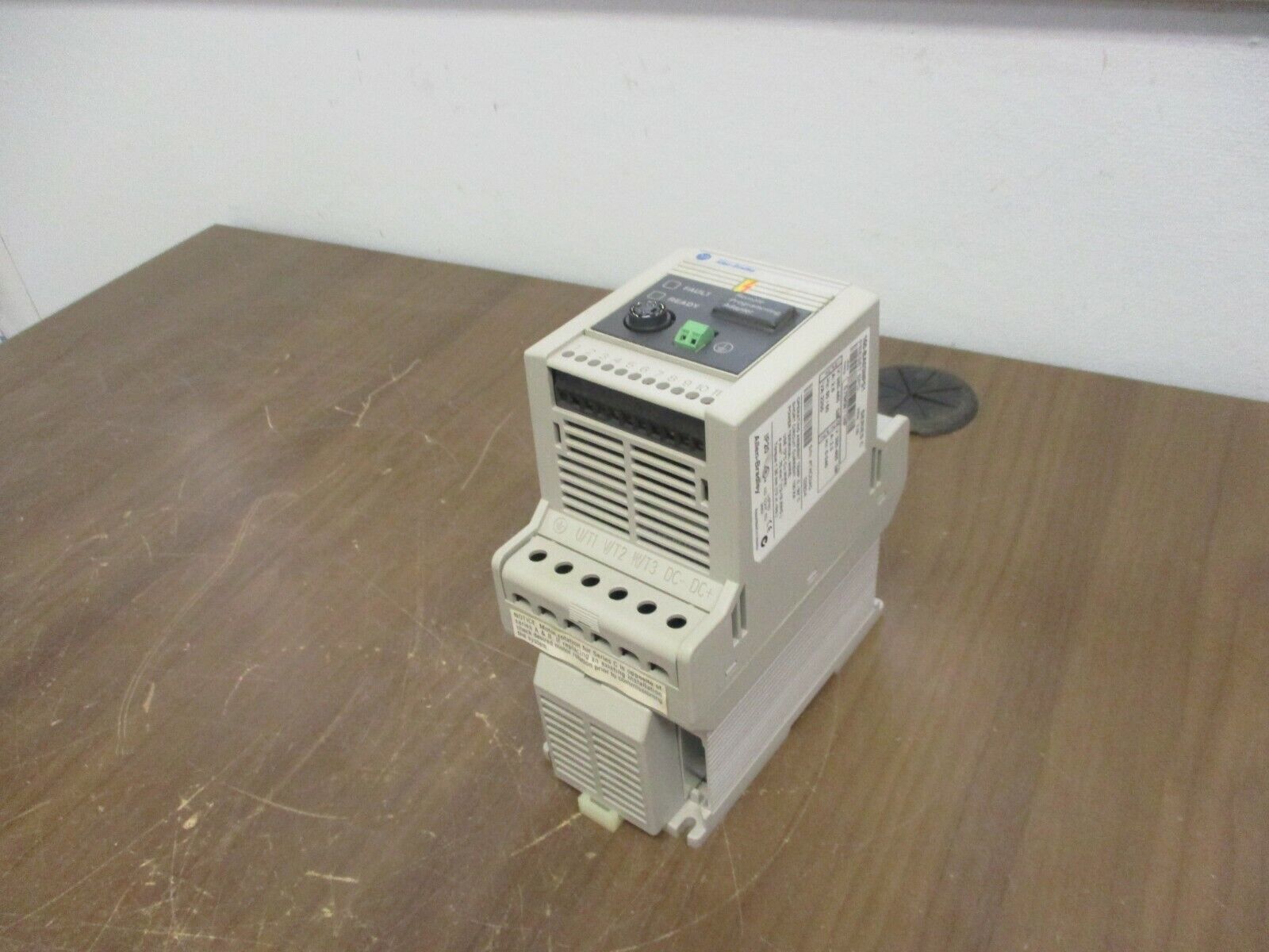 Allen-Bradley Speed Controller 160-BA03NPS1 Ser. C FRN: 7.06 1HP Used