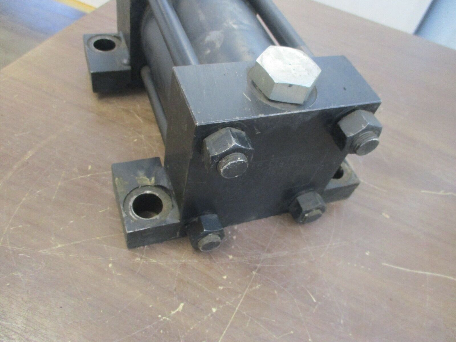 RWC Hydraulic Cylinder 8902-03-109 3000PSI Used