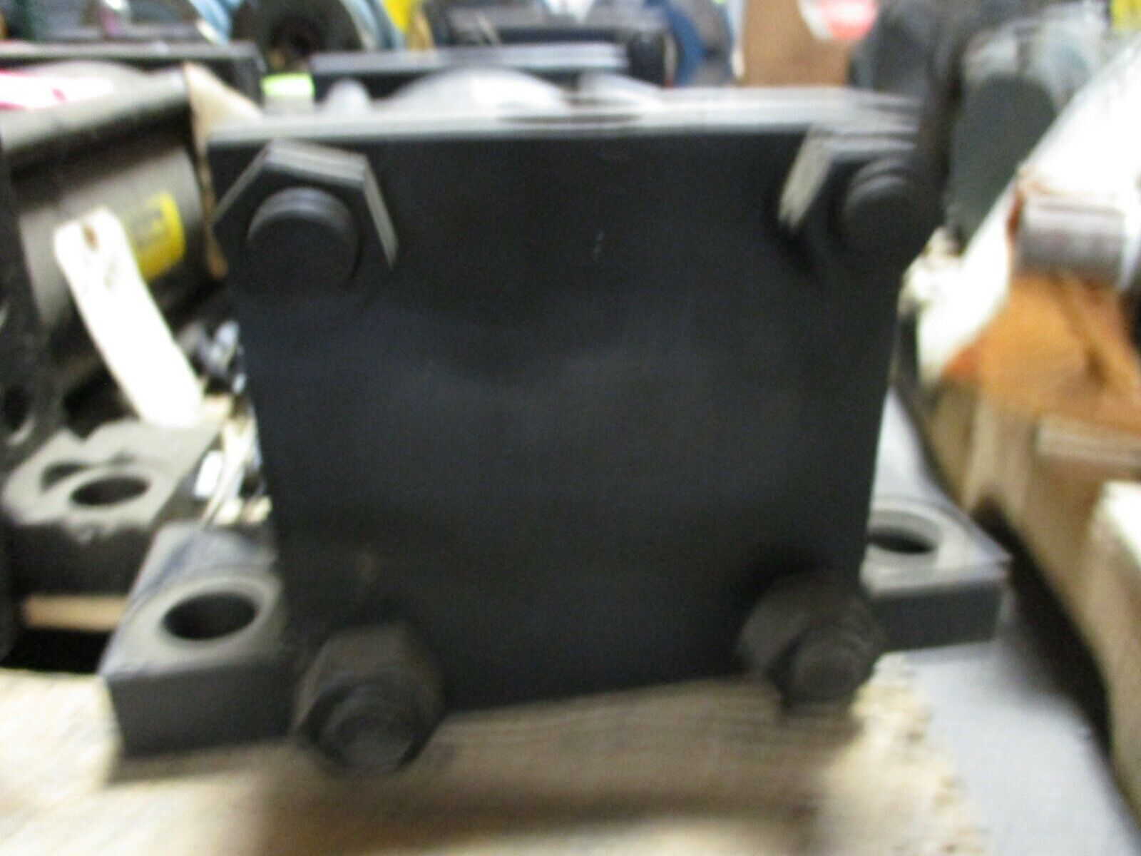 RWC Hyraulic Cylinder CL1405181BP 3000 PSI Used