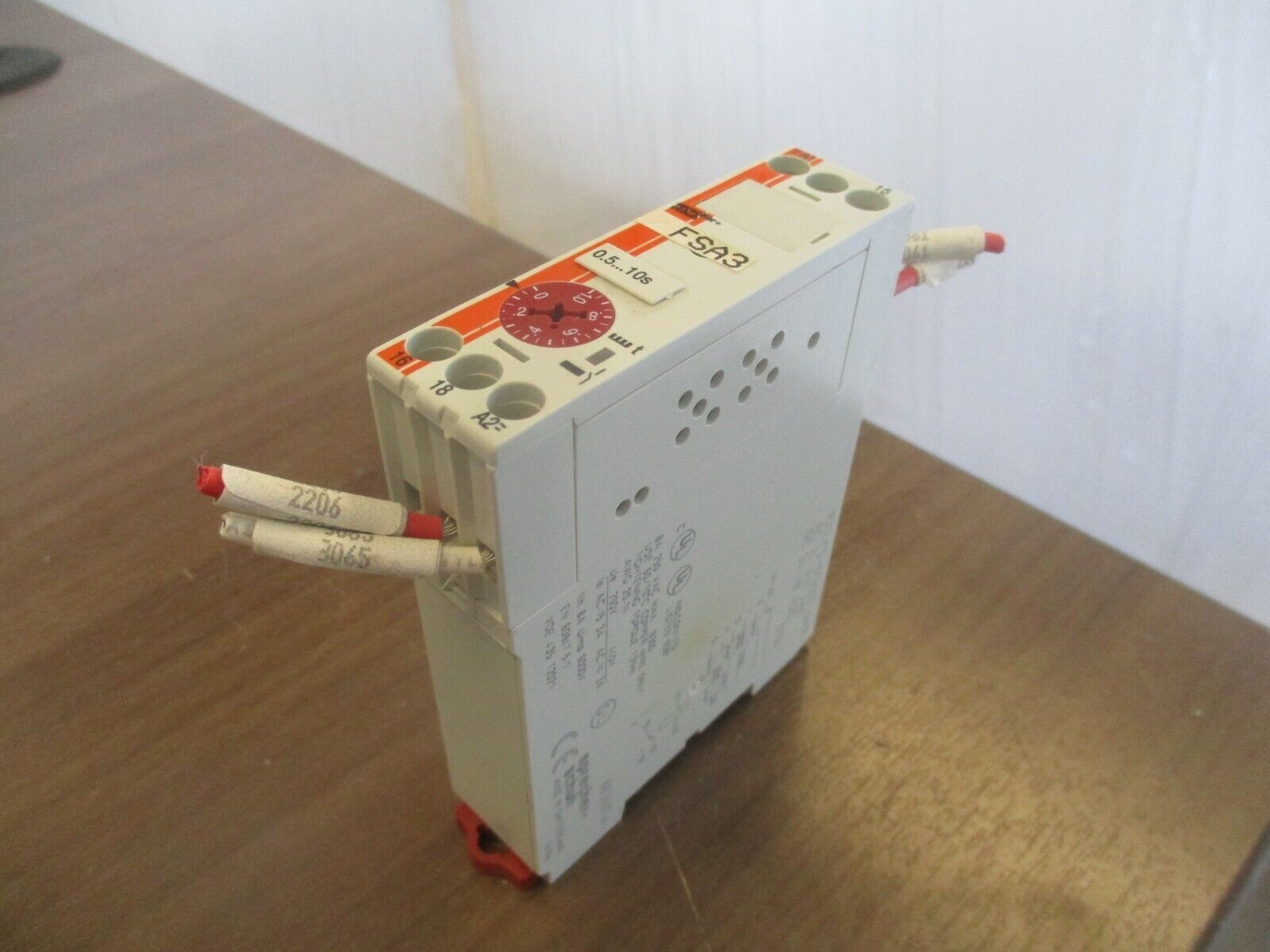 Sprecher+Schuh Timing Relay RZ7-FS-101JU23 Ser. B 24-240VAC 24-48VDC Used