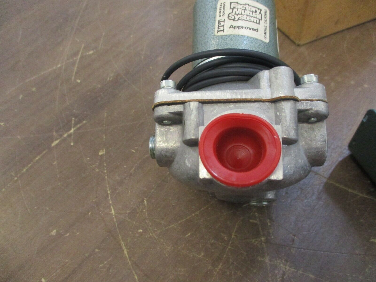 ITT Magnetic Gas Valve K3A542S 6 PSI 1/2" NPT 110-120V 50/60Hz New Surplus