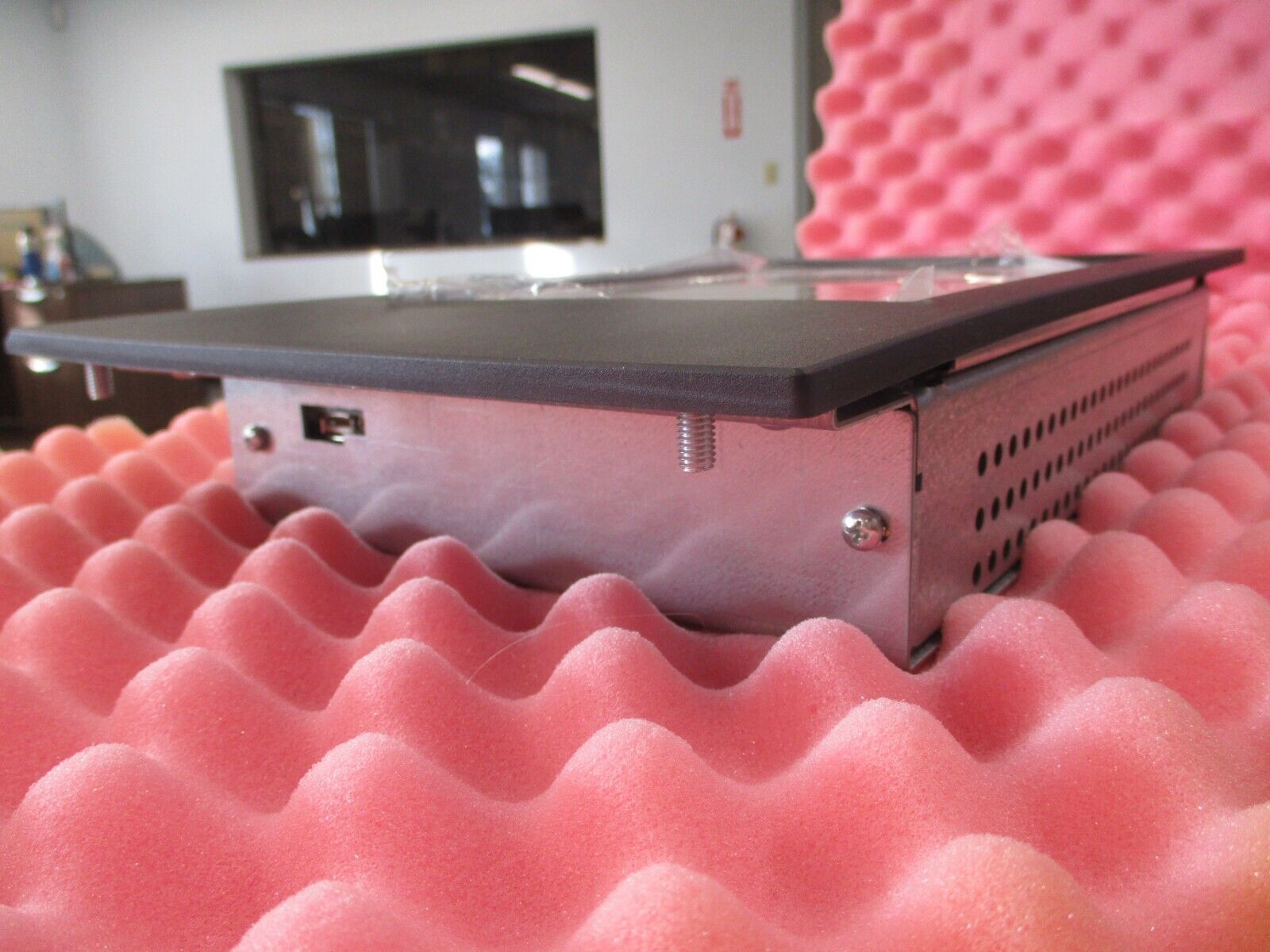 Emerson Liebert HMI 10.4 Assembly w/ HMI3 552479G1L New Surplus