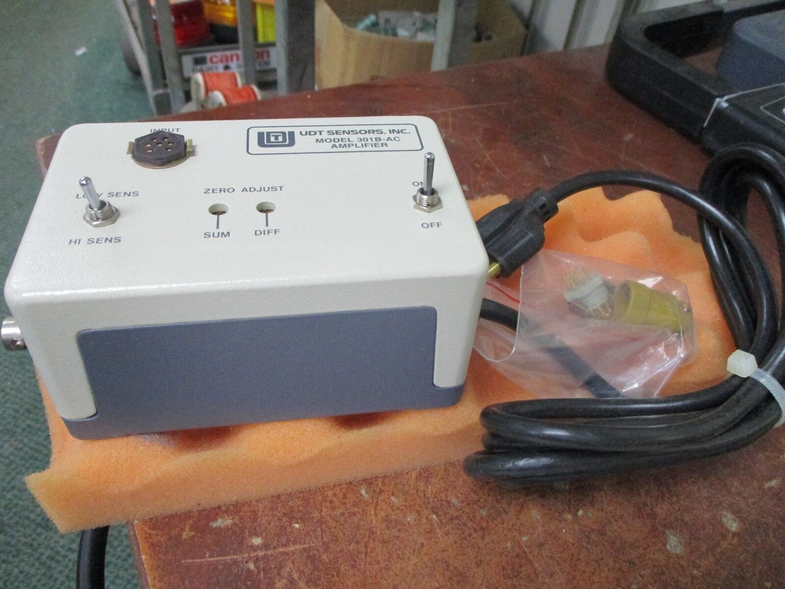 UDT Sensors Amplifier 301B-AC Used