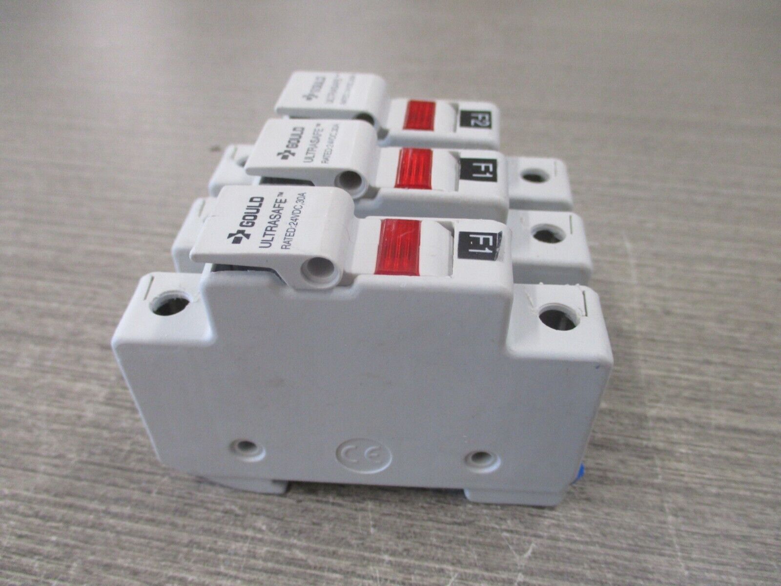 Gould Ultrasafe Fuseholder USM1I-DC24P 30A 24VDC 1P *Lot of 3* Used