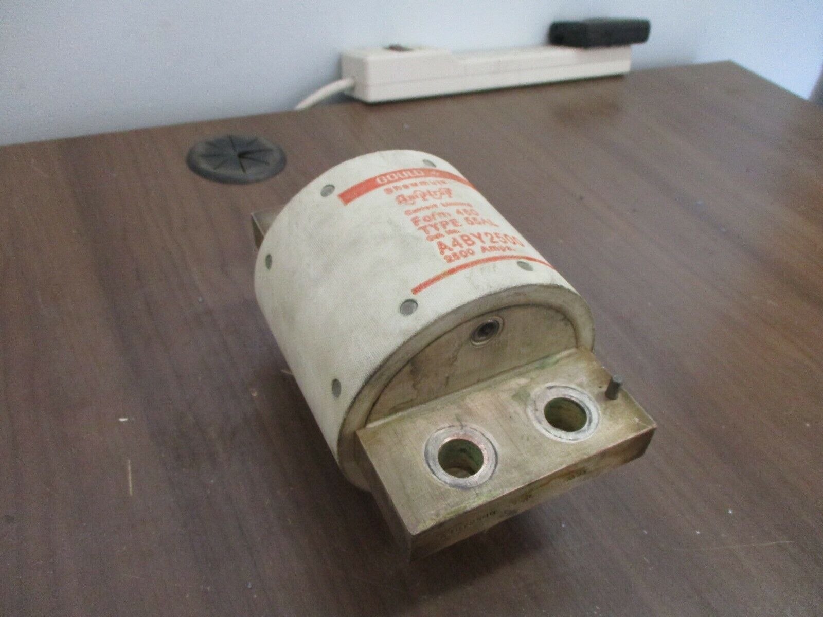 Gould Shawmut Amp-Trap Fuse A4BY2500 2500A 600V Used
