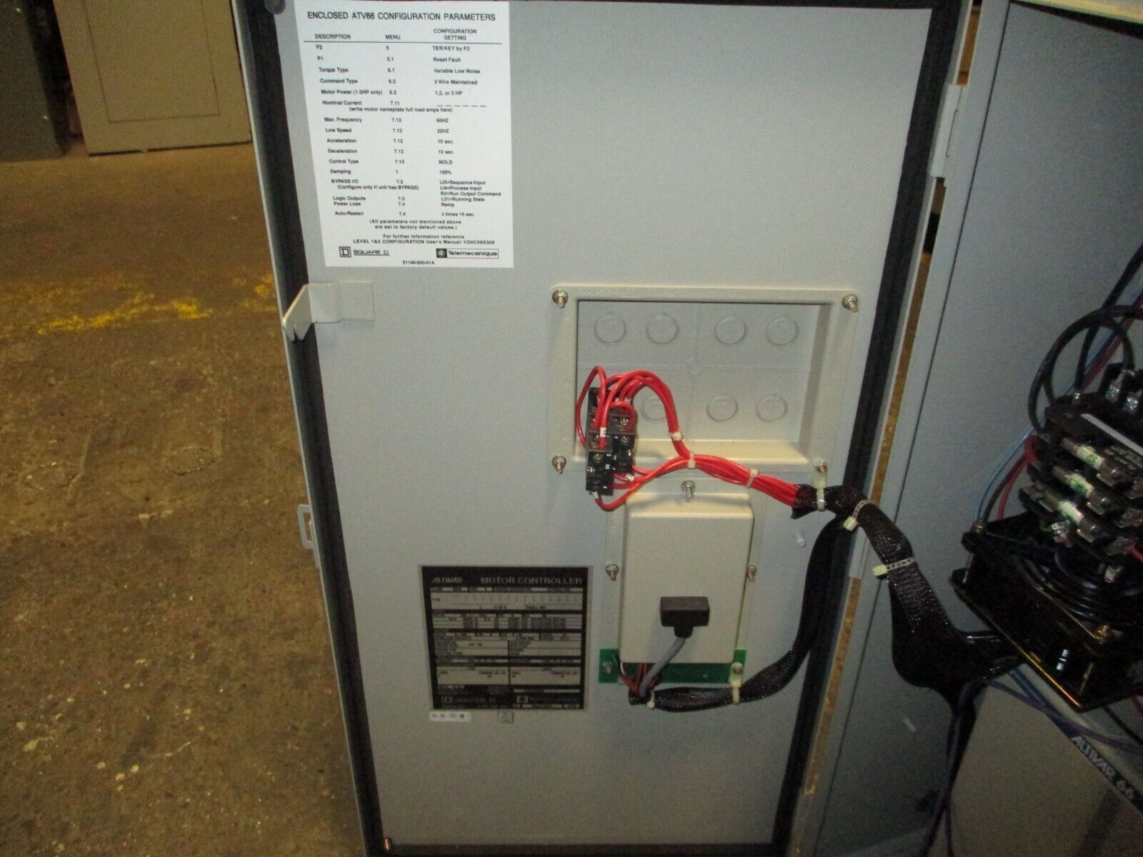 Square D Altivar AC Drive 8839 ATV66U41M2 3HP 3Ph Type 1 Enclosure w/ Keypad