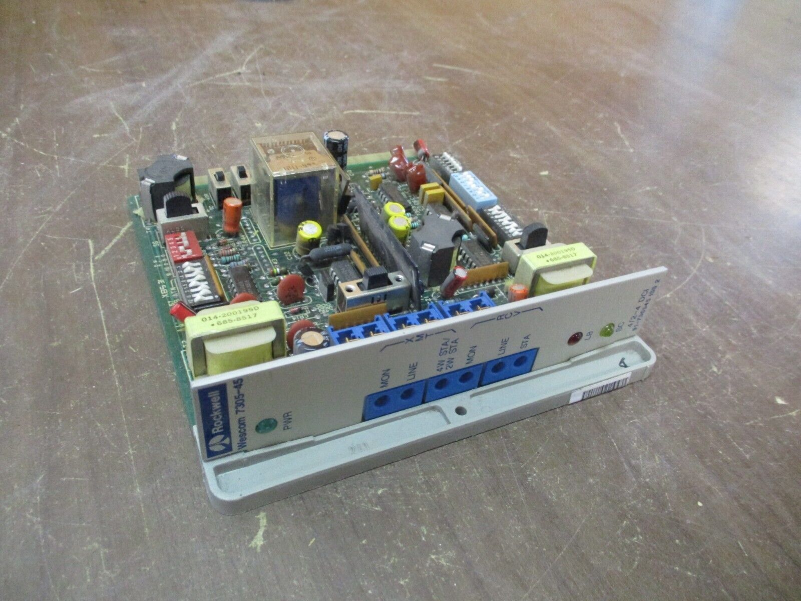 Rockwell Wescom 7305-45 4/2-4 DCI Module 91-730545 Iss. 2 Used