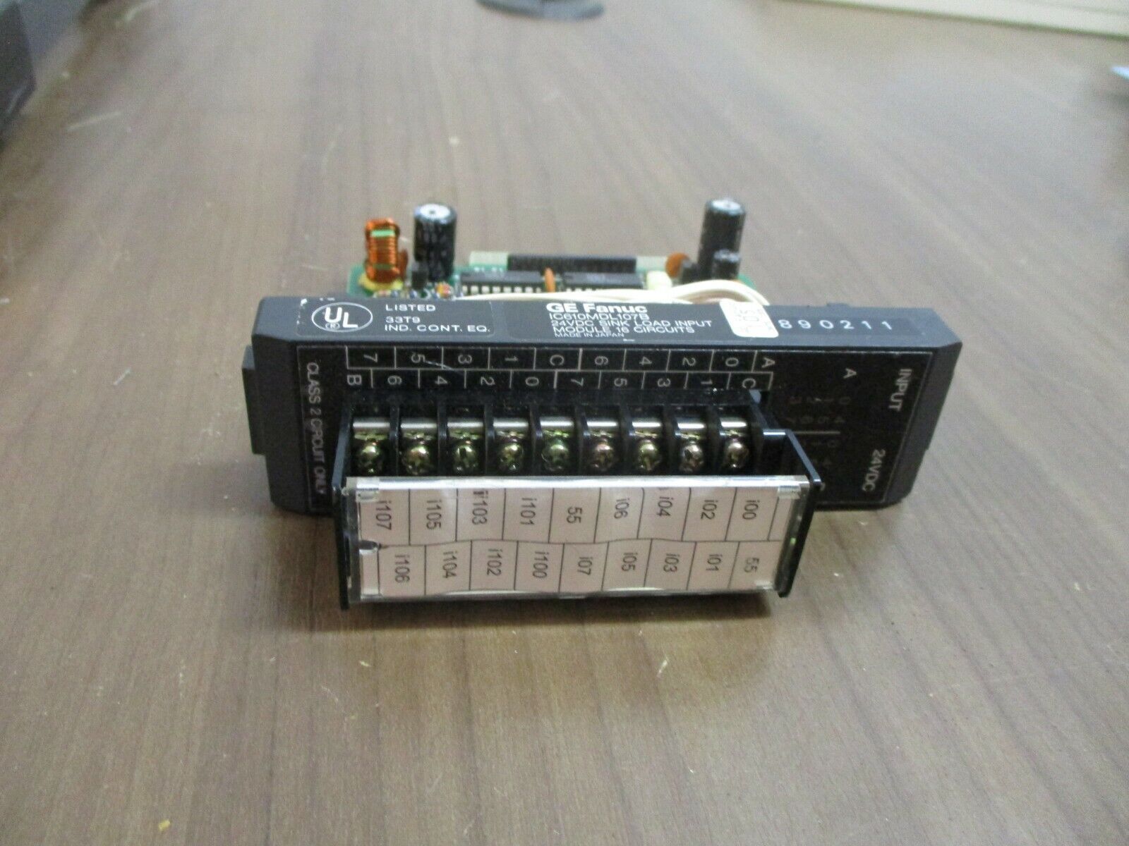 GE Fanuc 24VDC Sink Load Input Module IC610MDL107B 16-Circuit Used