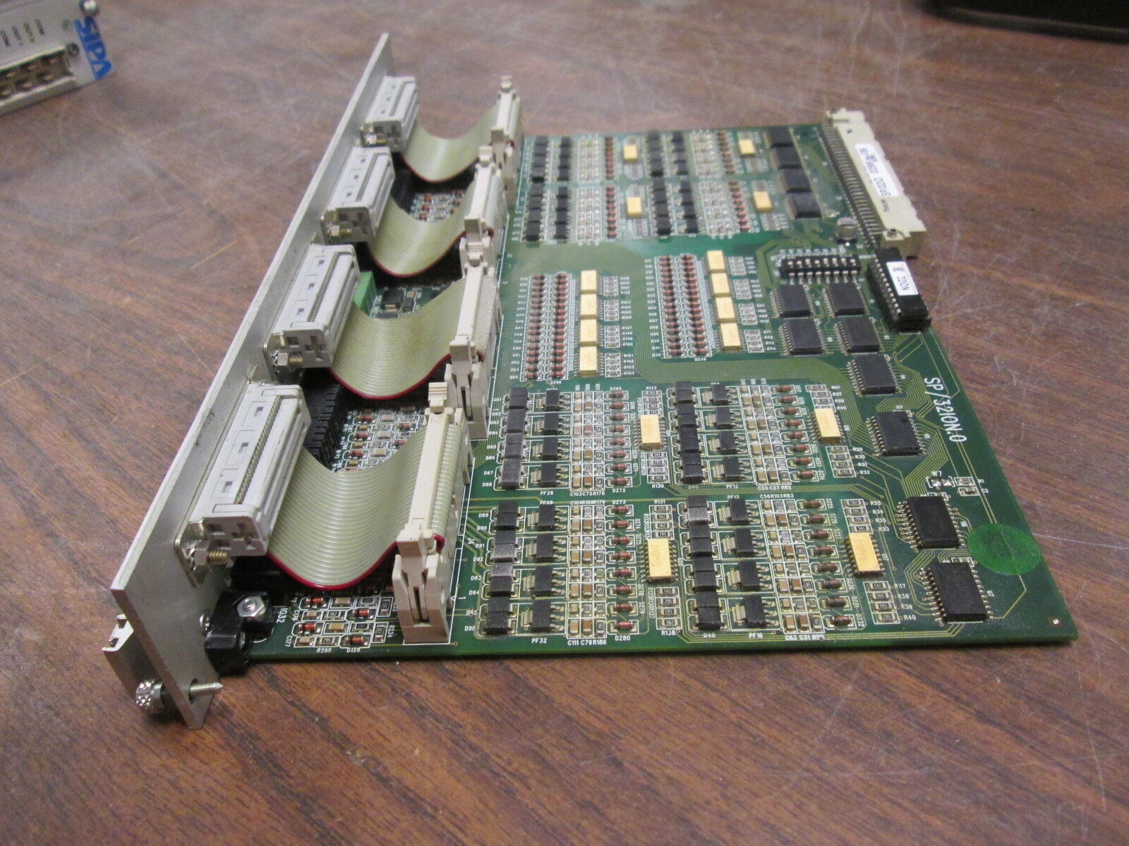 SIPA I/O Module SP/32IO *Cracked Bracket* Used