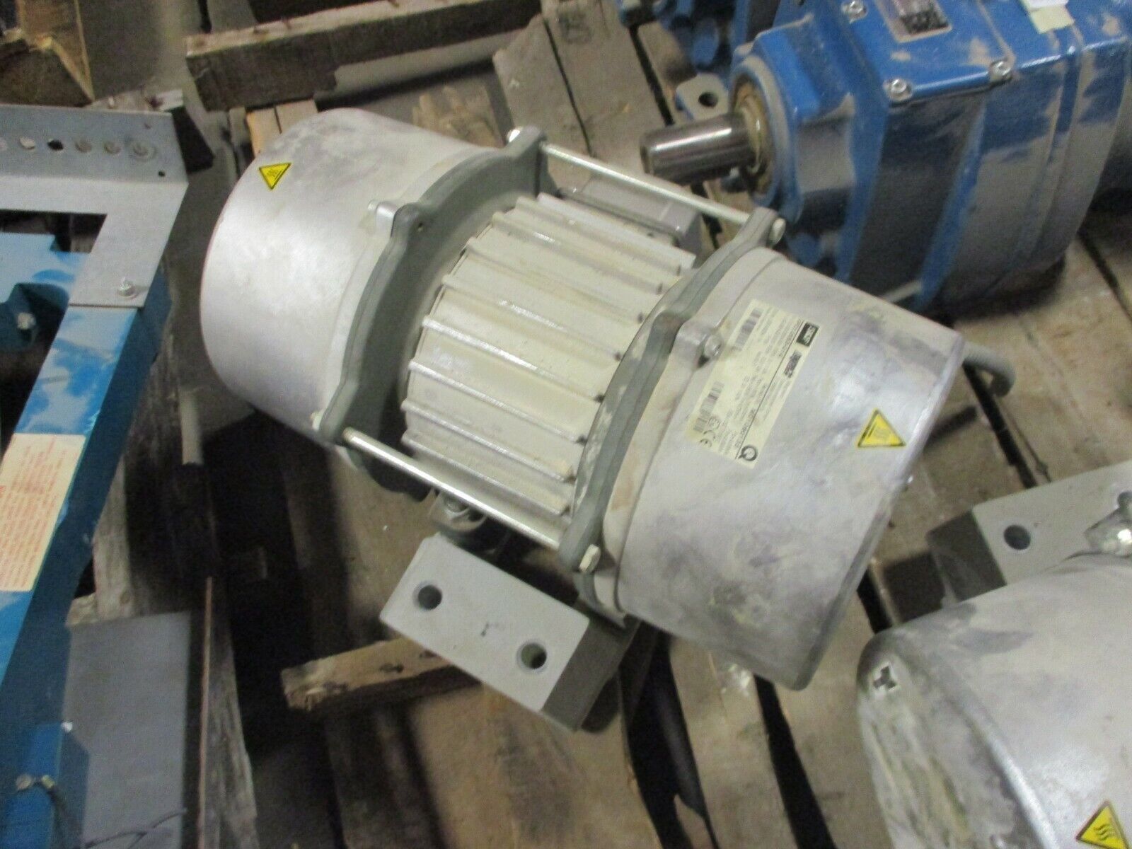 Magnetic AC Motor VPD12053-014 0.75HP 50/60Hz 3Ph Used