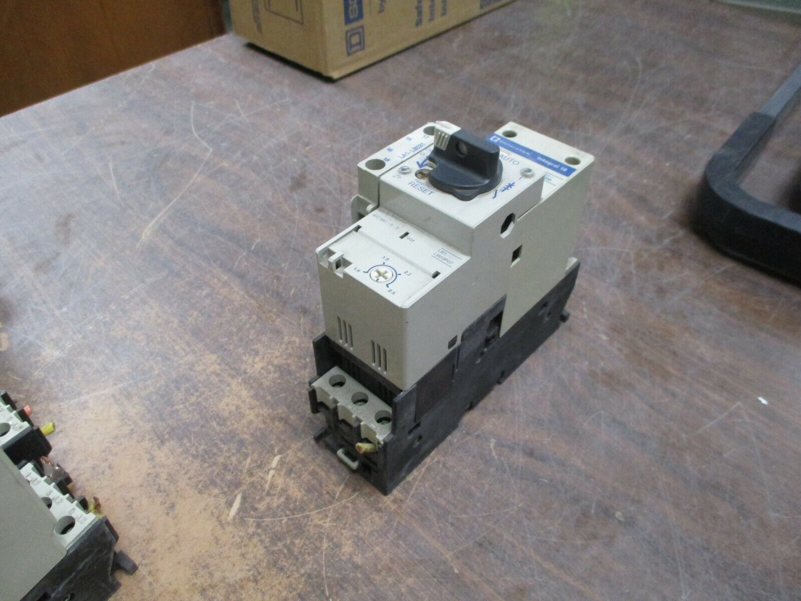 Telemecanique Integral 18 Starter LD1 LB030 115-120V Coil 18A 600V Used