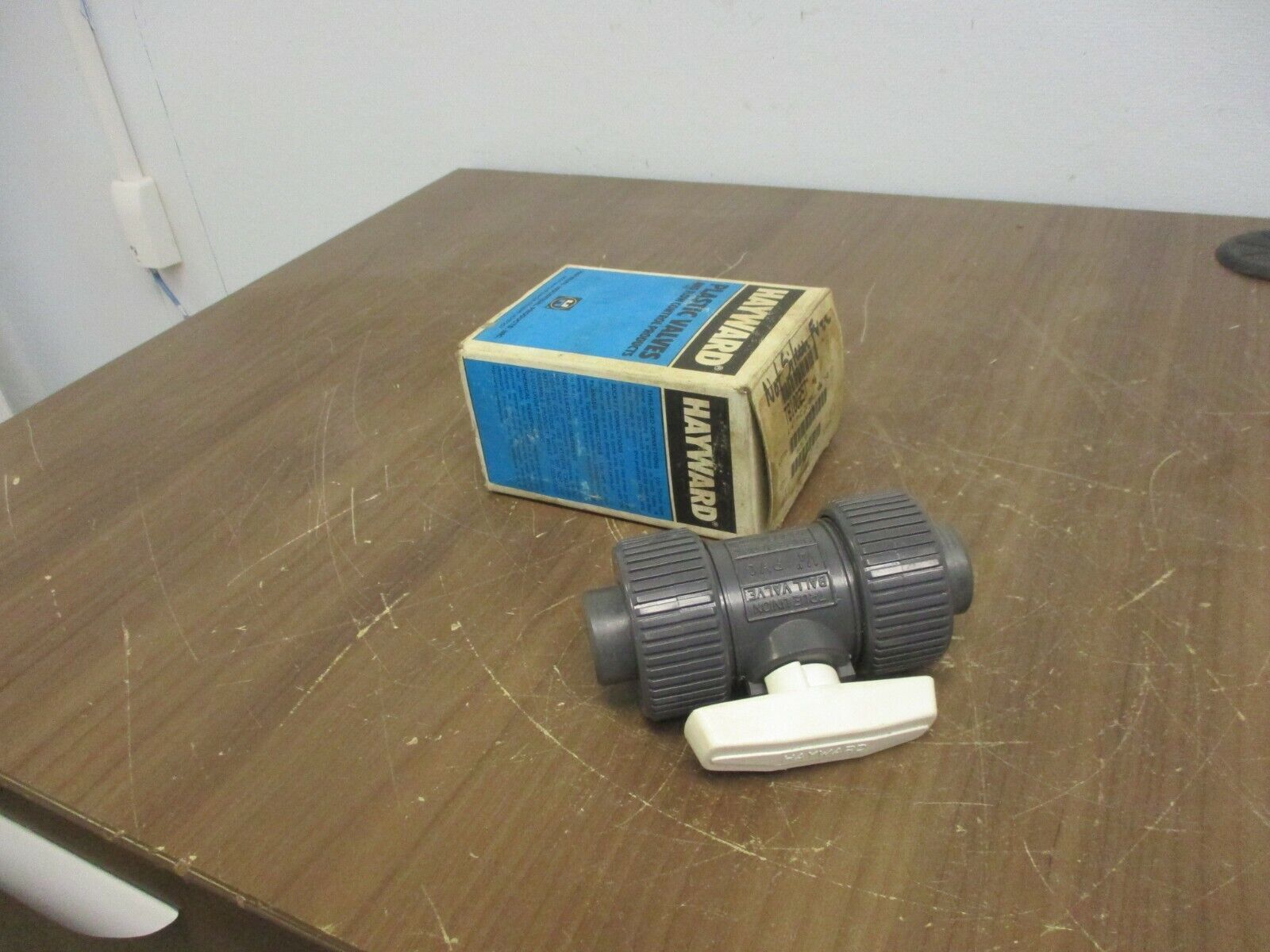 Hayward True Union Ball Valve TB10025T 1/4" PVC New Surplus