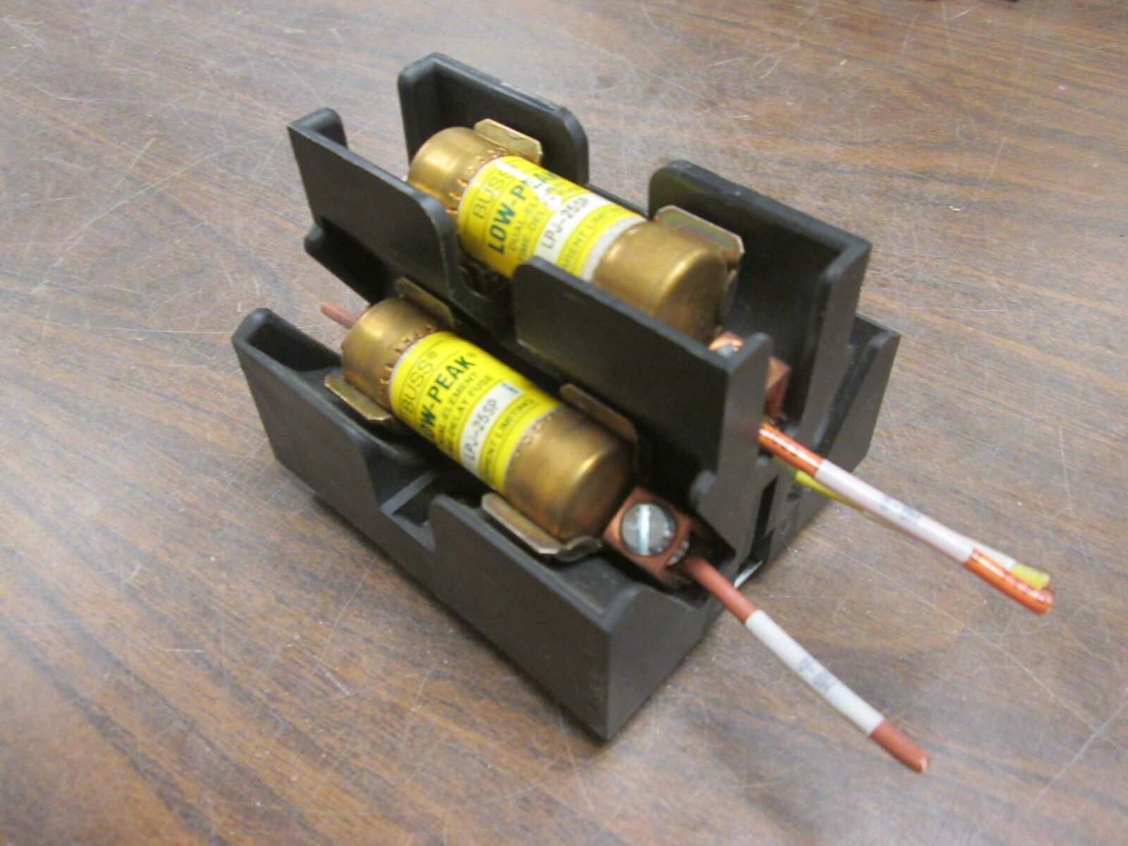 Buss Fuseblock JP60030-3CORA 30A 600V 3P w/ 25A Fuses Used