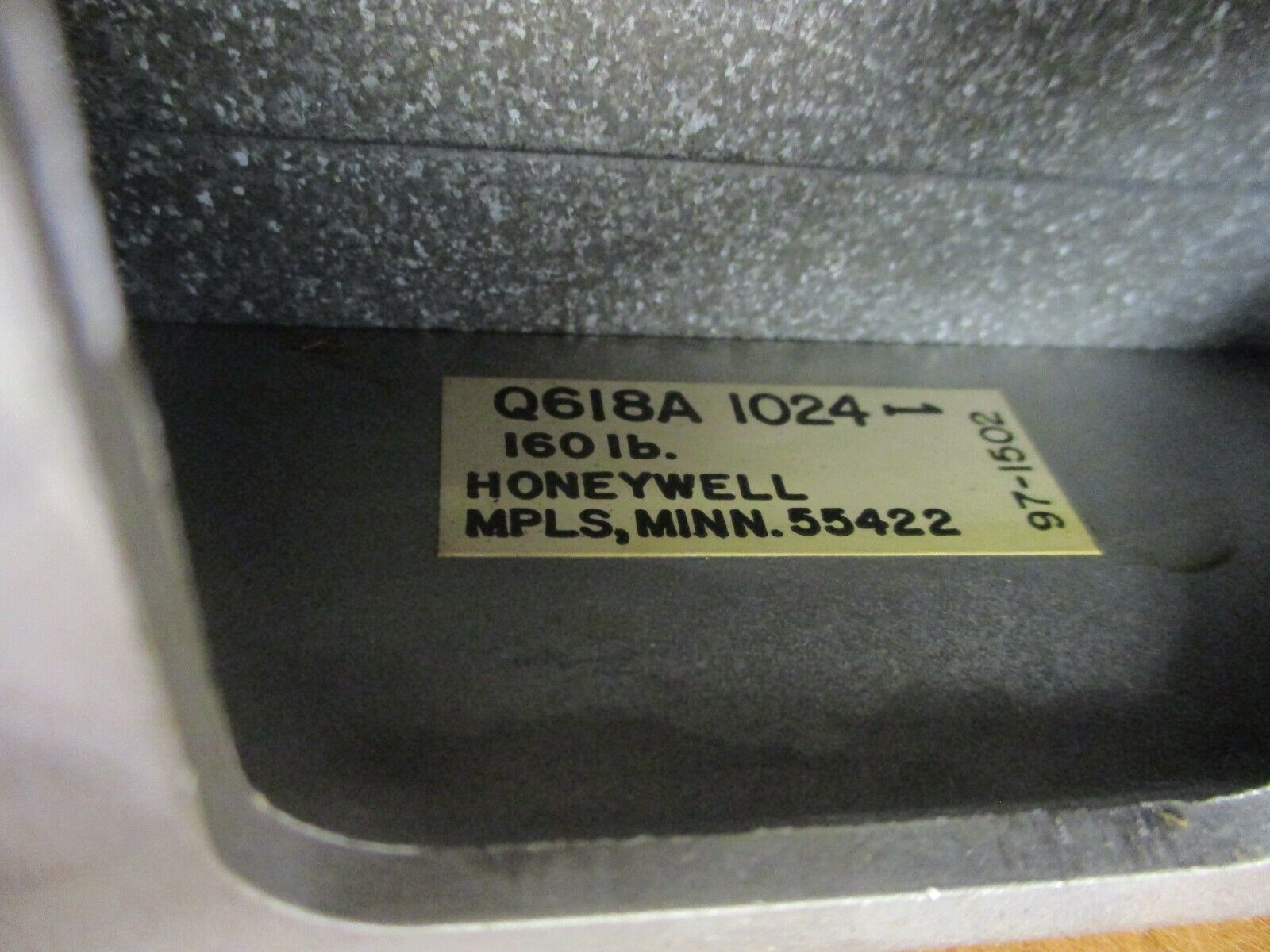 Honeywell Tradeline Valve Linkage Q618A 1024 3/4" Stroke 160lb Close-Off Spring