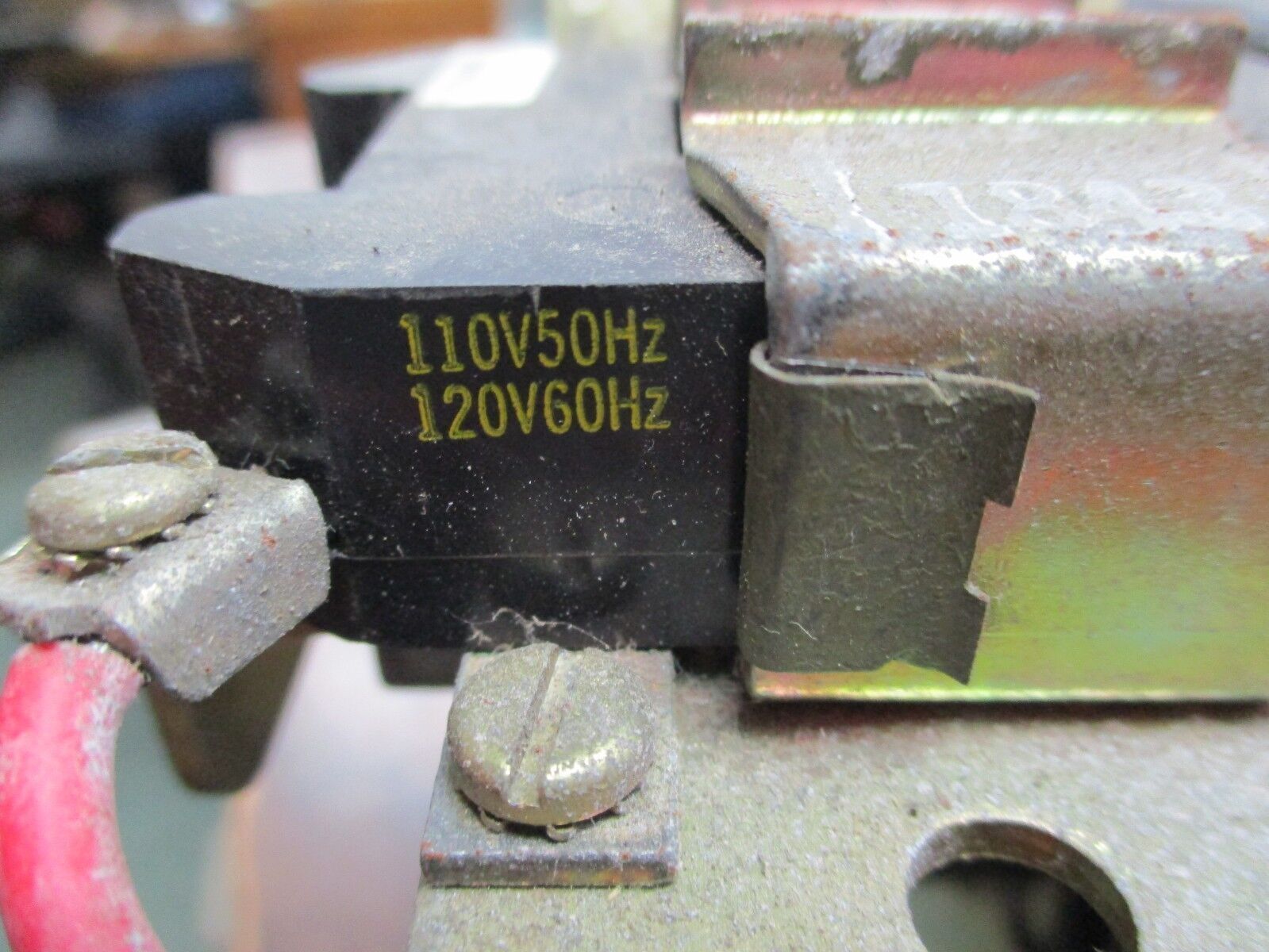 Square D Lighting Contactor 8903 SMG12 120V Coil 30A 600V Used