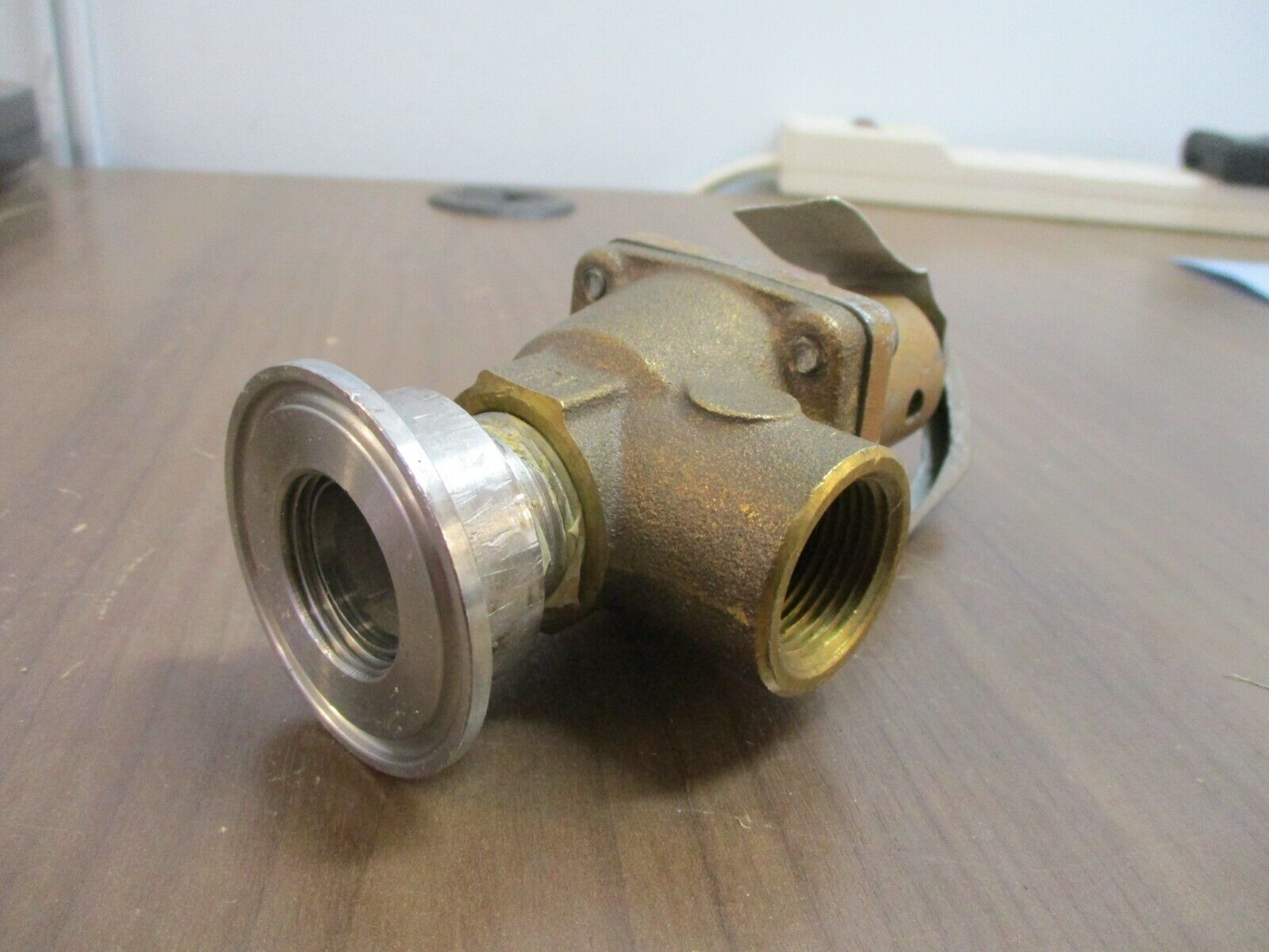 Watts Relief Valve M3 174A Size: ¾" Set: 150PSI 2,445,000BTU Used