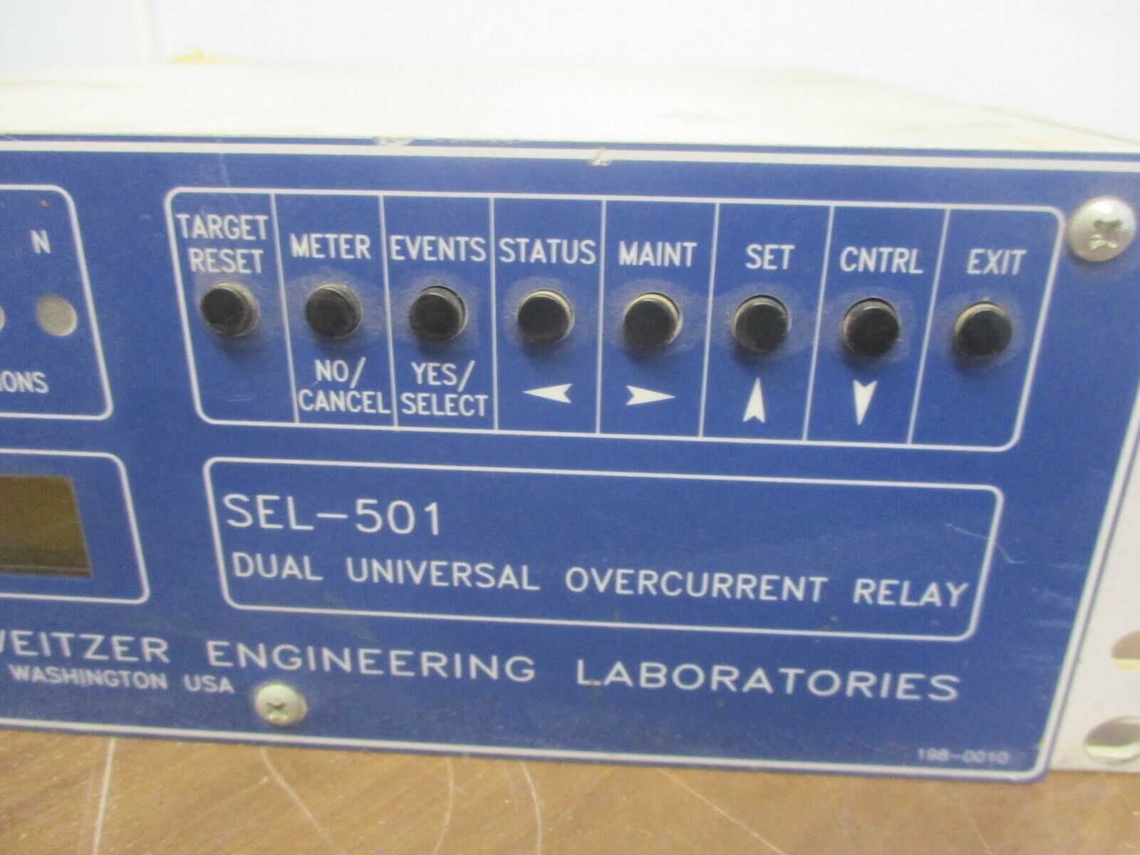 SEL Model SEL-501 Dual Universal Overcurrent Relay 501000-4X561XXB Used