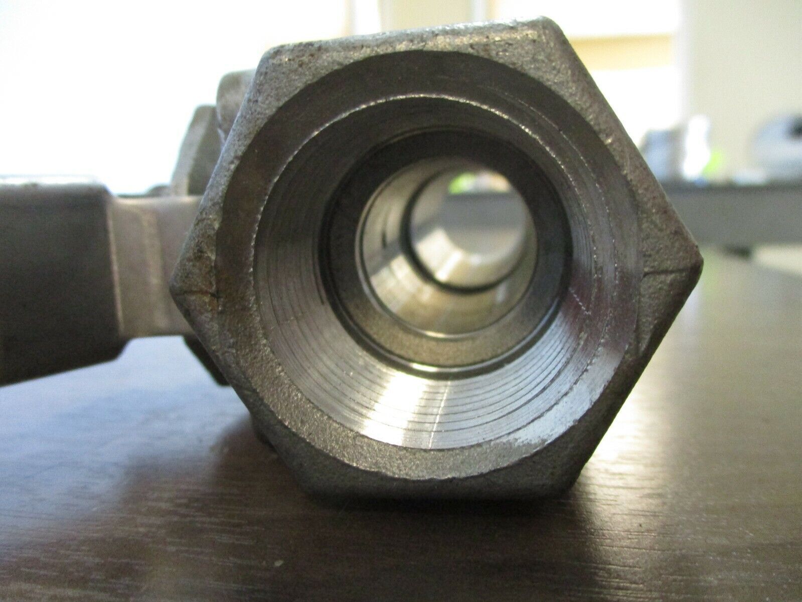 Watts Ball Valve CF8M Size: 1" 2000 WOG Used