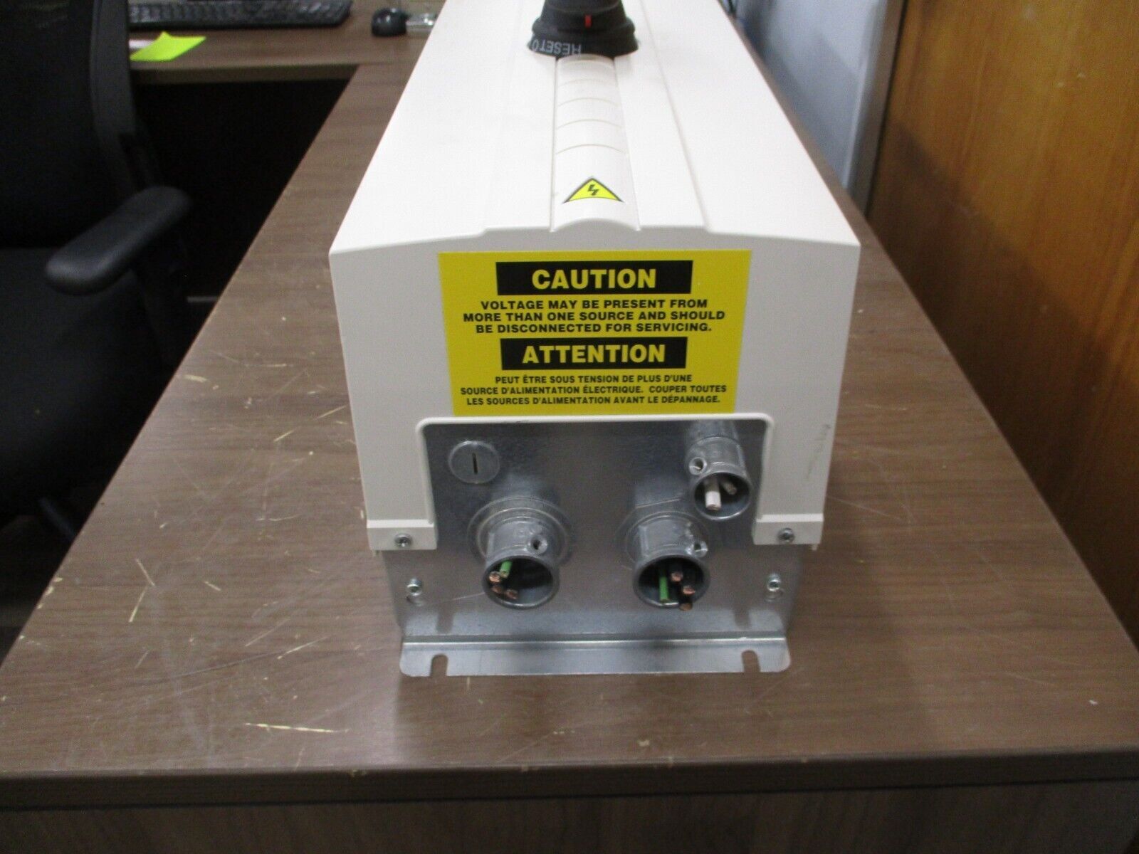 ABB ACH550 AC Drive w/ Bypass ACH550-VCR-031A-4+F267 20HP 3Ph w/ Keypad Used