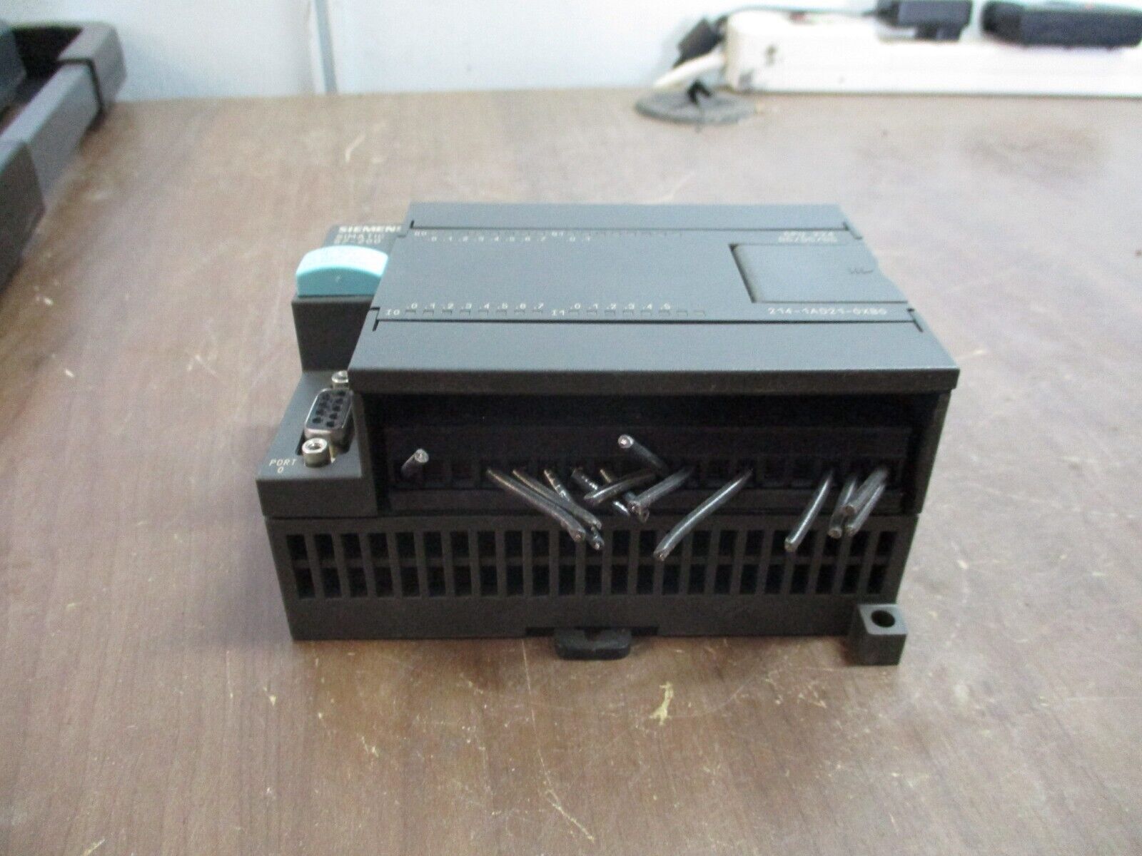 Siemens Simatic S7-200 CPU Module 6ES7 214-1AD21-0XB0 Used