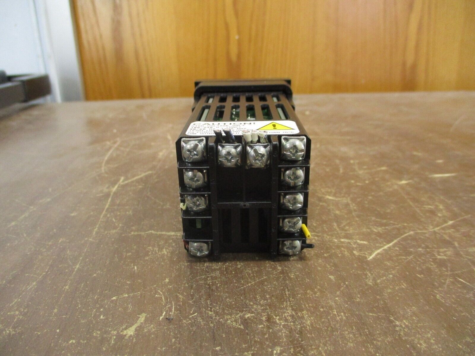 Watlow Temperature Controller 93BA-1CC0-00RR Type 4X, 12 Enclosure Used