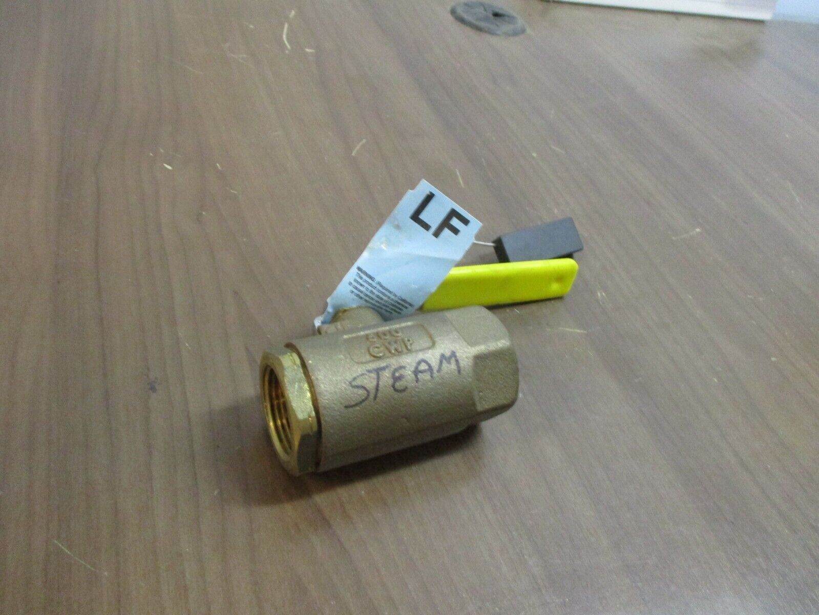 Apollo Ball Valve LWS70LF105 Body: BRZ Stem: BRS Ball: BRS Seat: RPTFE Used