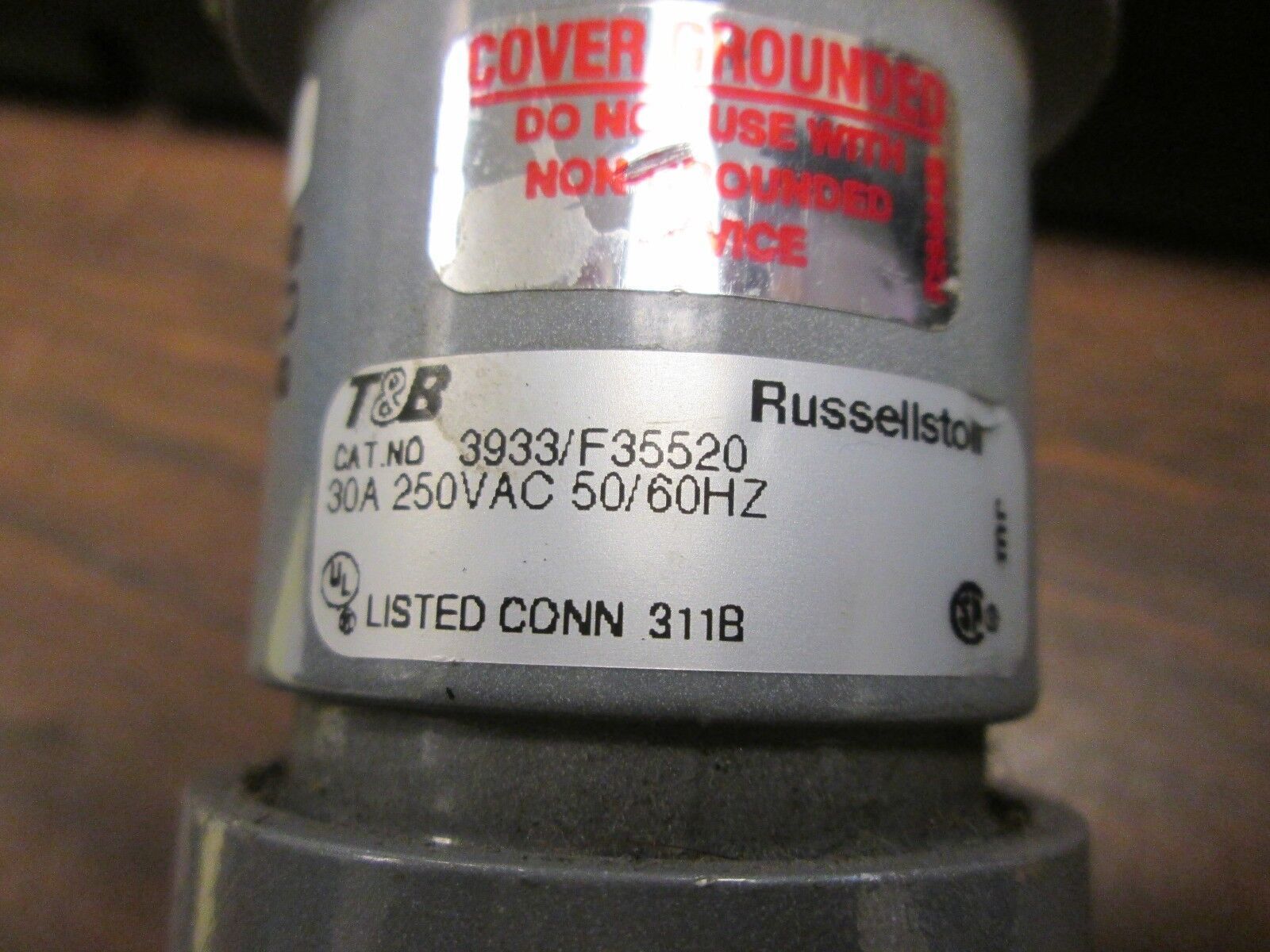 Thomas & Betts Plug & Receptacle 3750DP/F35447A 30A 250V 56/60Hz