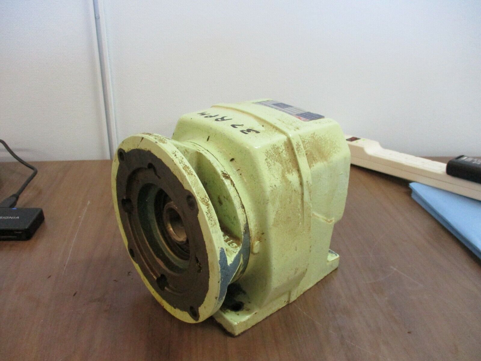 David Brown Series M Radicon Gear Reducer M042050.BANW Ratio 47.09:1 Used