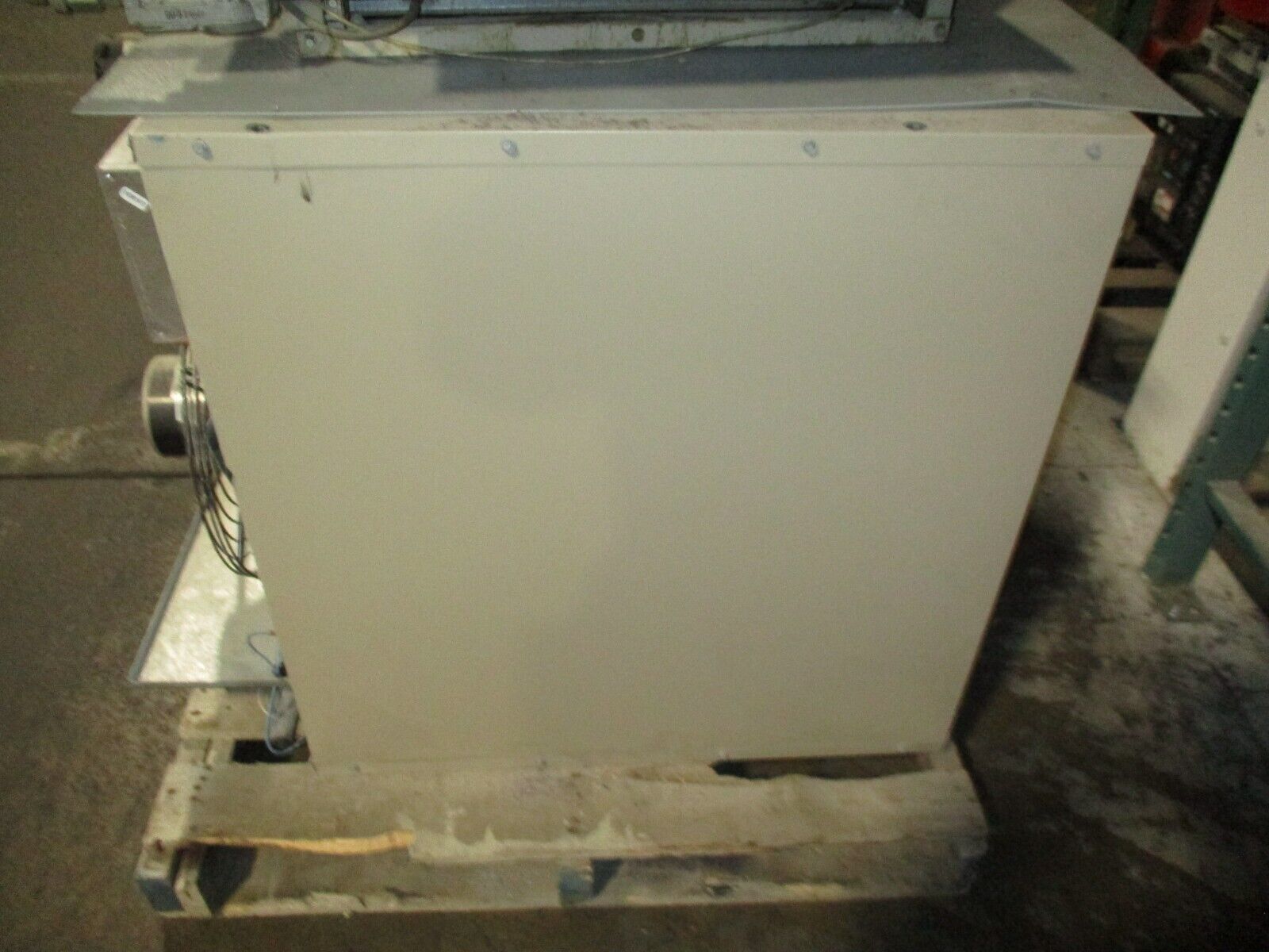 Advanced Distributor Products Natural Gas Heater SEP-250A-5 Power Vent Used