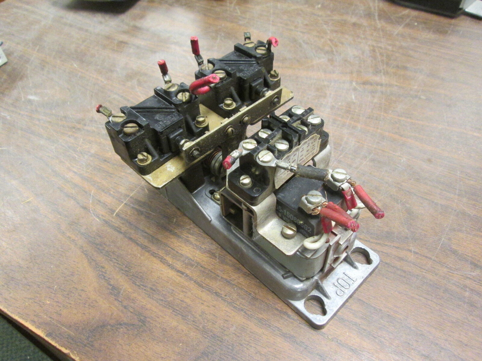 GE Time Delay Relay CR2820B116AA2 115V Coil 60Hz Delay: 1/5-180sec Used