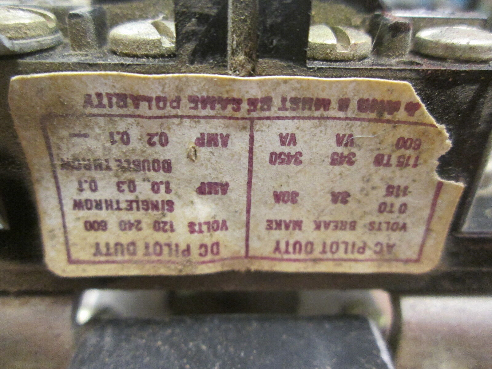 GE Time Delay Relay CR2820B116AA2 115V Coil 60Hz Delay: 1/5-180sec Used