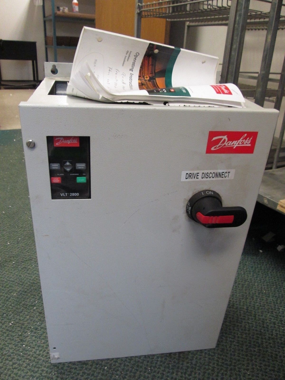 DanFoss VLT2800 AC Drive 174B5473 15HP 460V Used