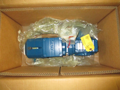 SEW-EURODRIVE Gearmotor SA47/T DRS71S4/ES7R 0.50HP 230/460V 1.84/0.92A 60Hz 3Ph