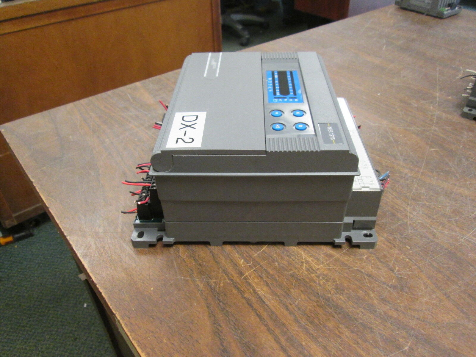 Johnson Controls / Metasys Controller DX-9100-8454 24VAC Used