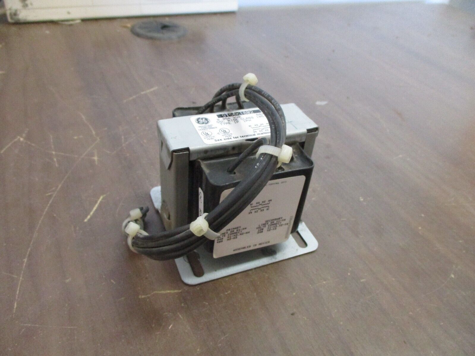 GE Control Transformer 9T58K1802 0.050KVA Pri: 240/480V Sec: 120/240V 60Hz Used