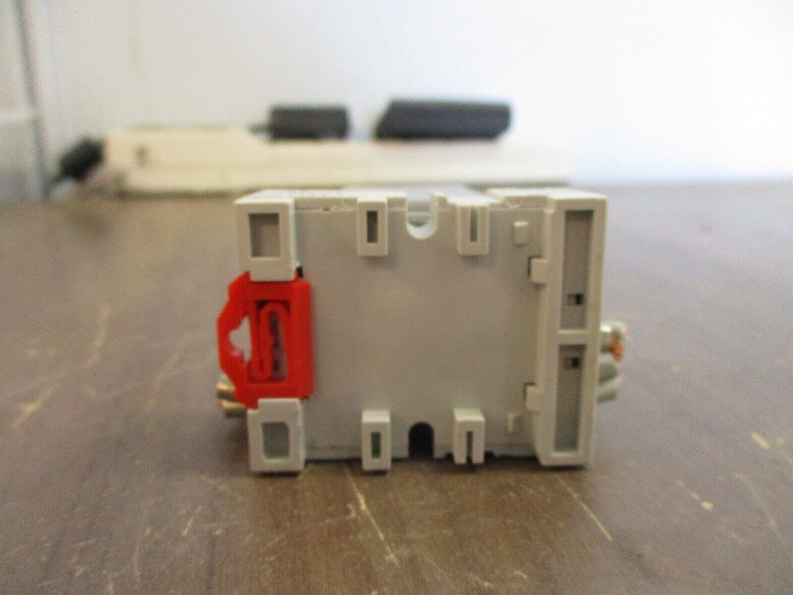 Siemens Relay 3TX7112-1LF13 120V Coil w/ Base Used