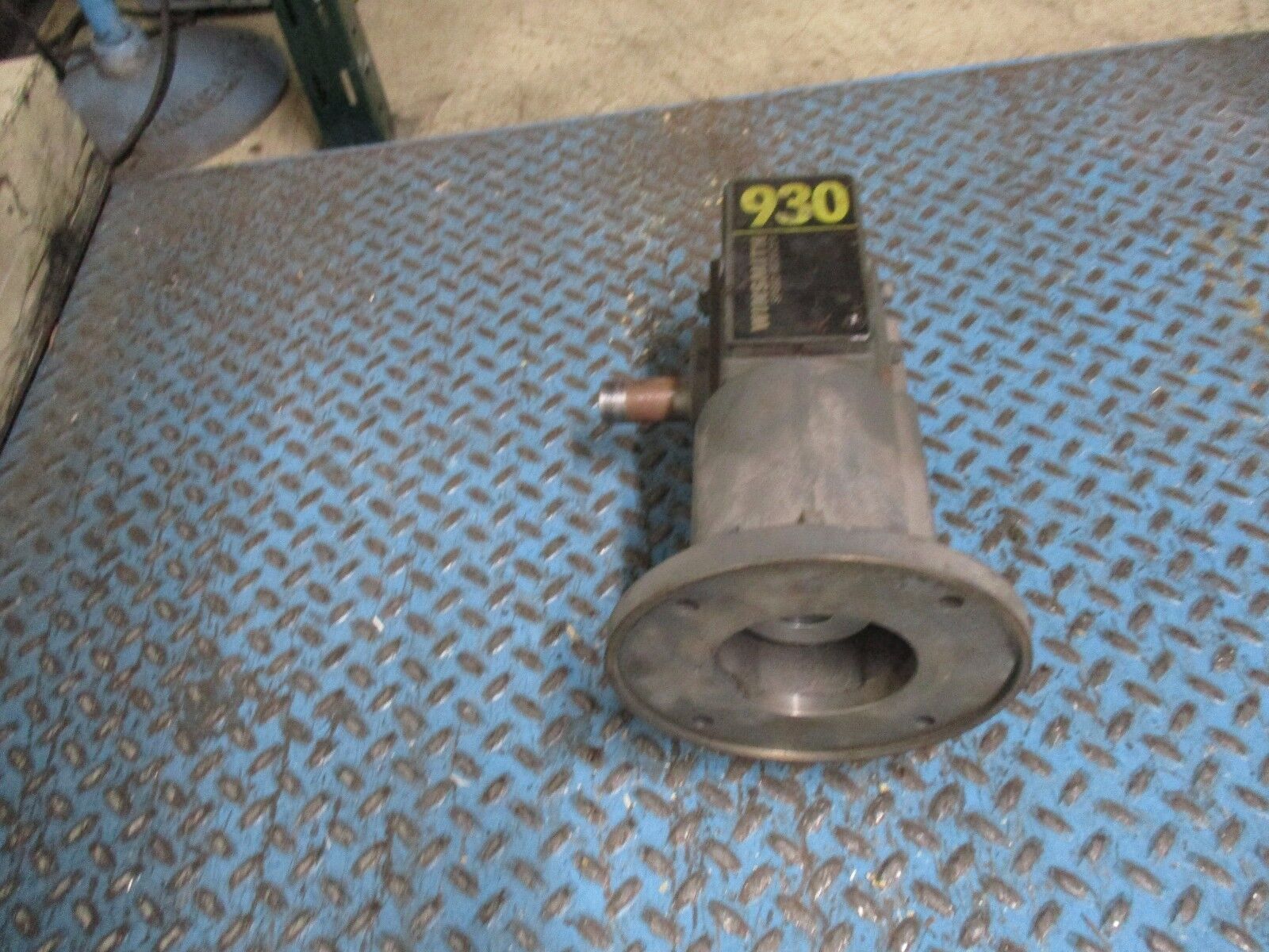 Winsmith D-90 Type SE Reducer 930CDN Ratio: 4:1 1750RPM In 2.09HP In Used
