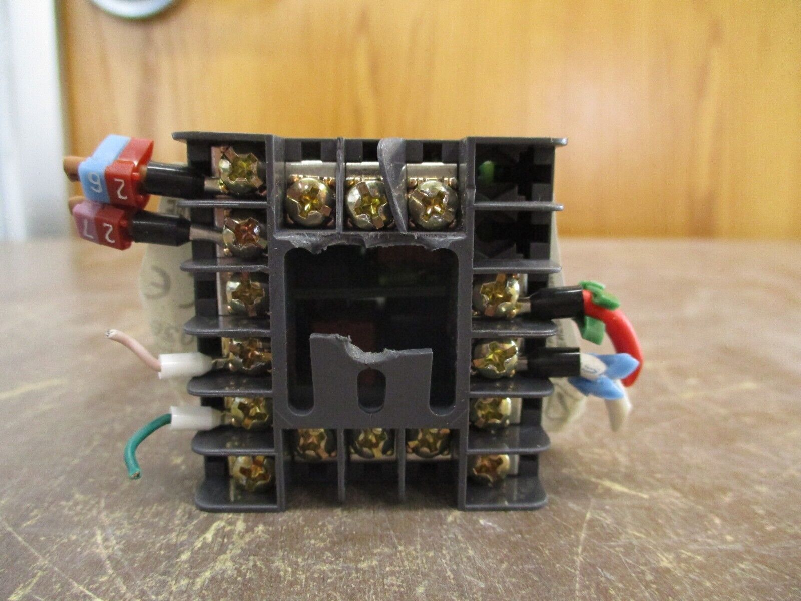 Vulcanic F.93330 Temperature Controller D30656.01 *Broken Bottom* Used