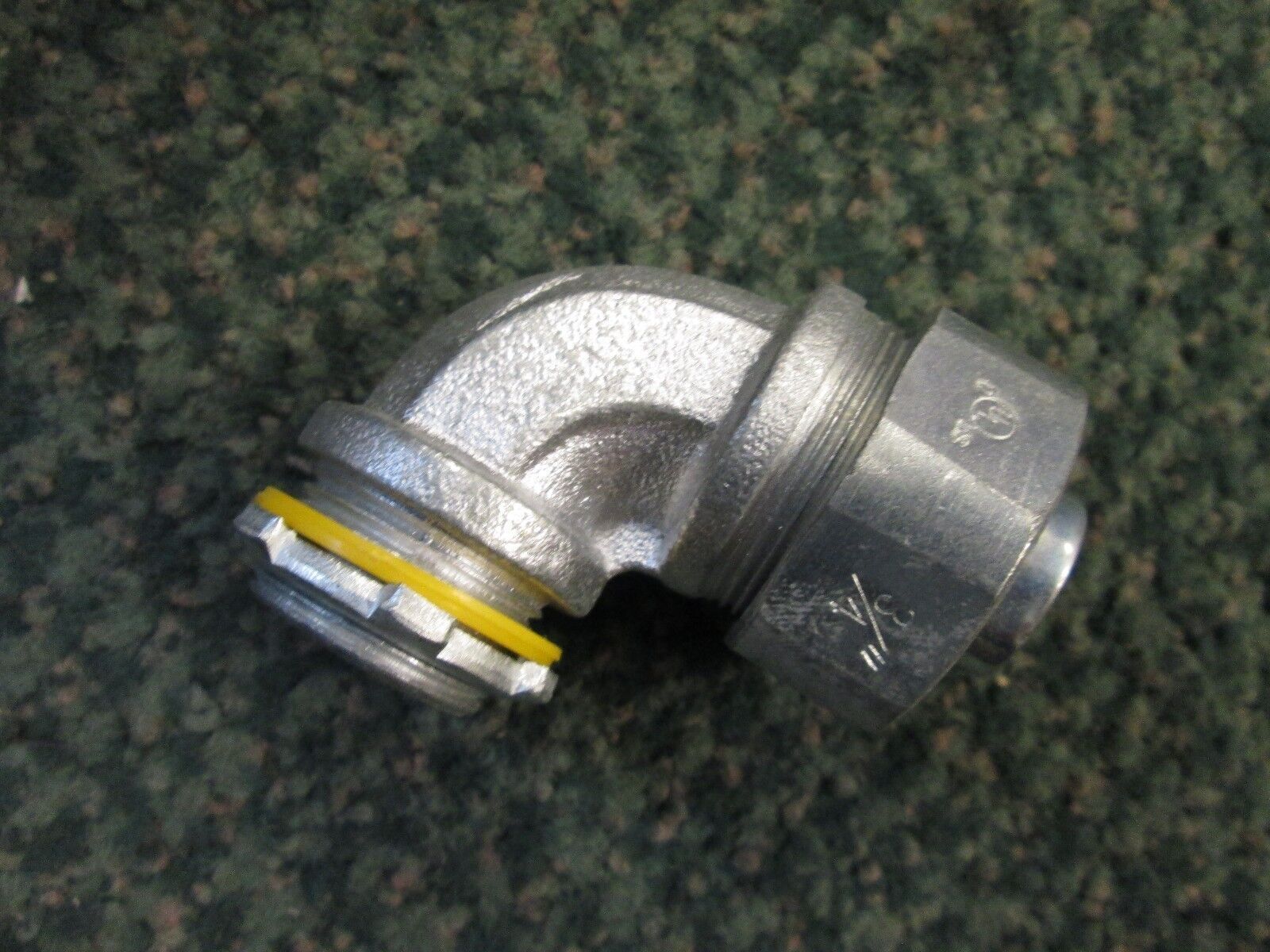 Misc Brands 90 Degree Liquidtight Connector Size 3/4" *Box of 14* New Surplus