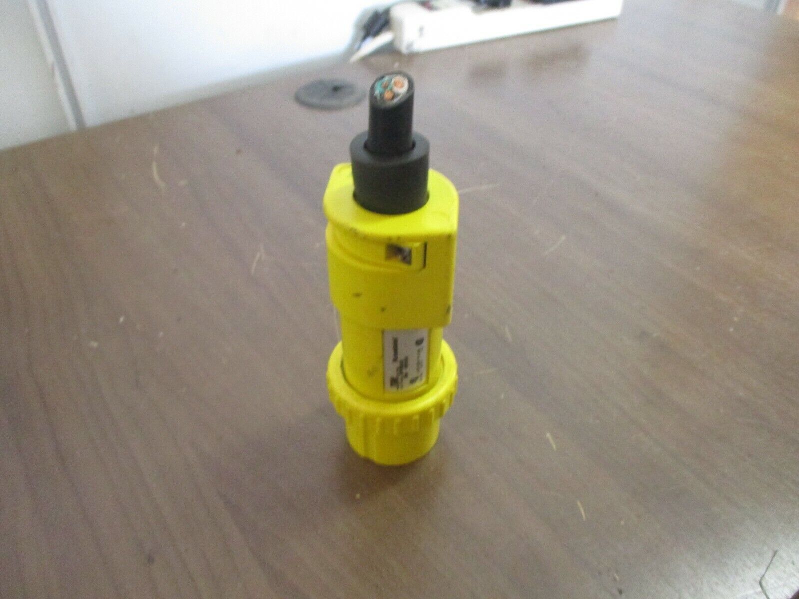 Thomas & Betts Russellstoll Plug 9P33U0 30A 600V Used