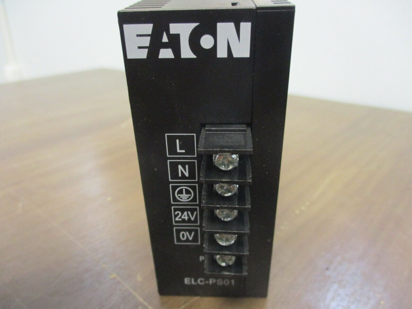 Eaton Power Supply ELC-PS01 Input: 100-240V 50/60Hz Output: 24VDC 1.0A Used