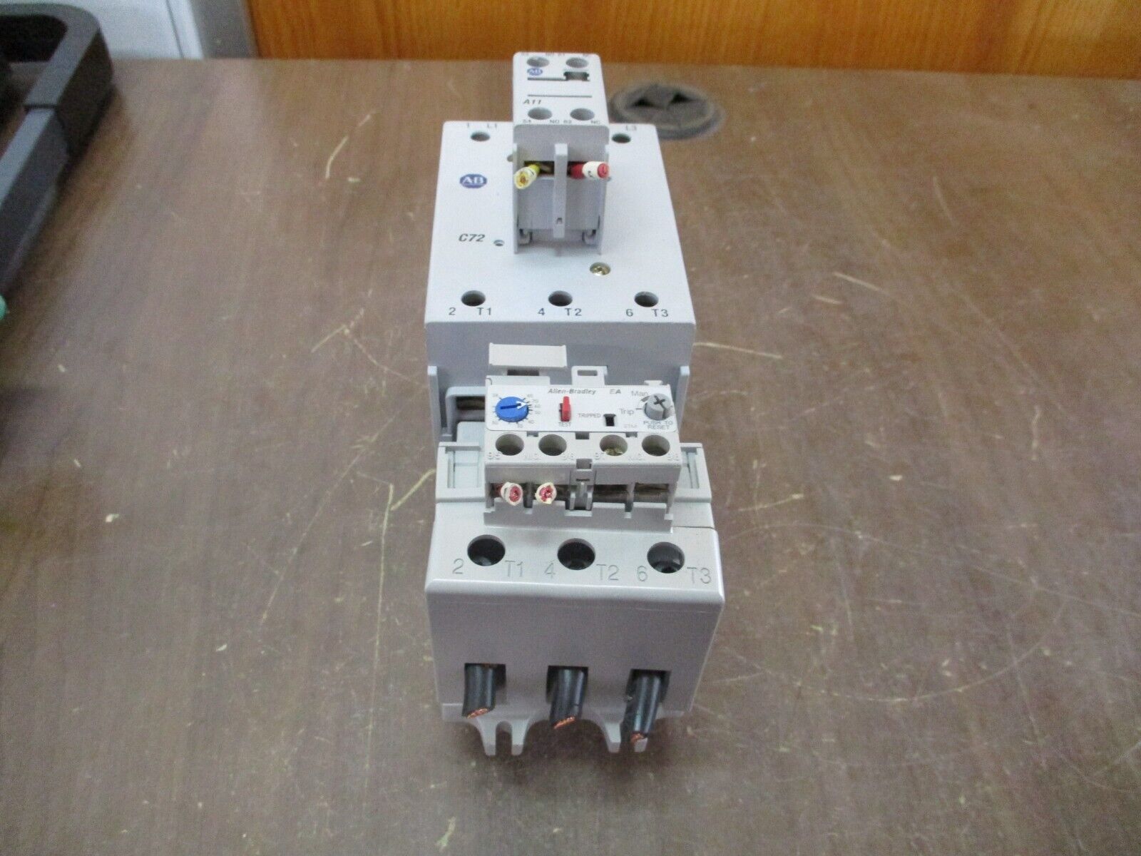 Allen-Bradley Starter 100-C72*00 / 193-EA2KE 120V Coil Trip: 26-85A 600V Used