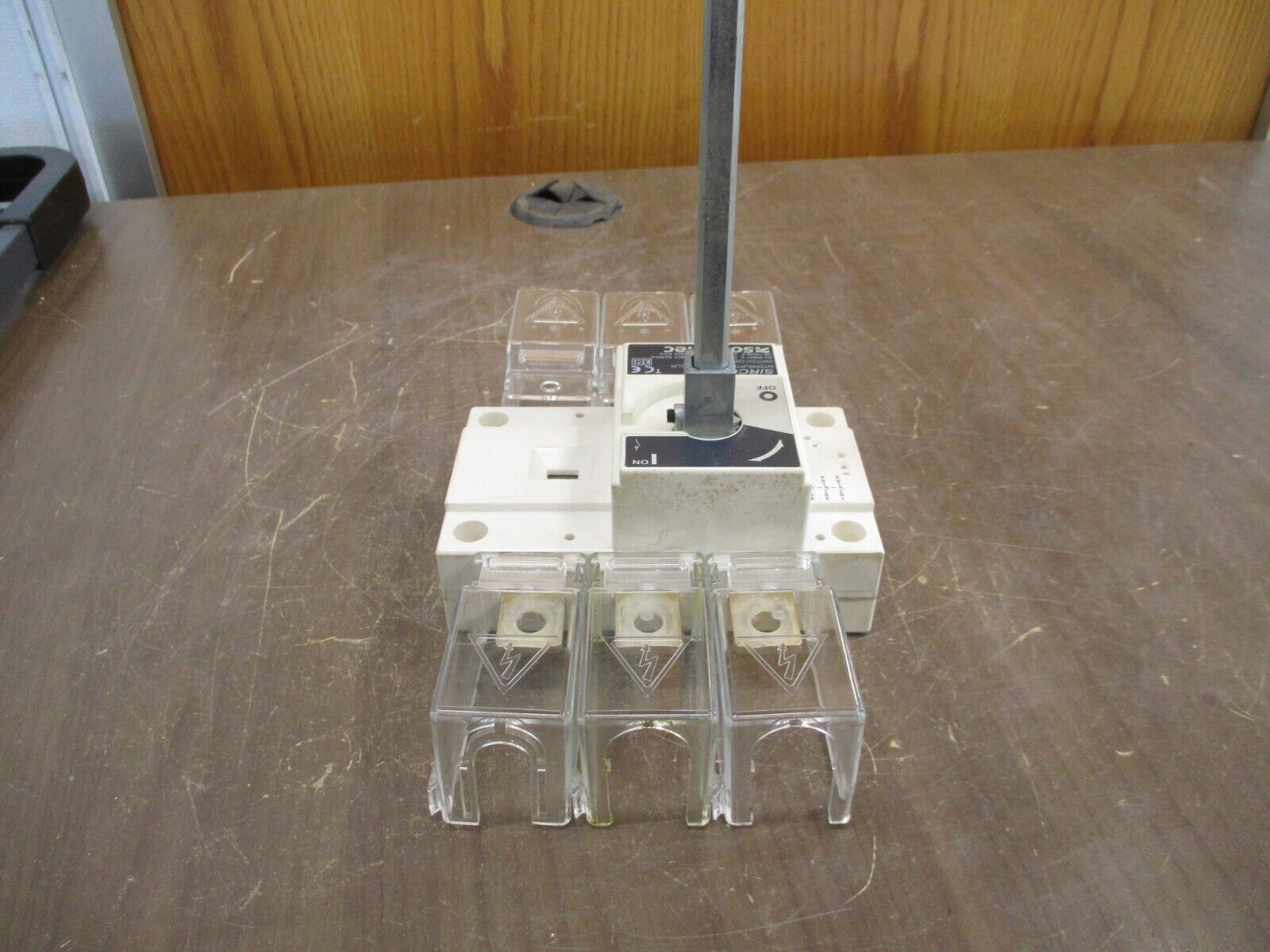 Socomec SIRCO Disconnect Switch 3X160A F 160A 415V 50/60Hz 3P Used