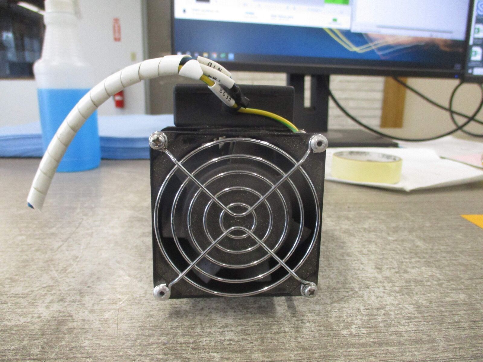 DBK PTC Fan Heater TYPHOON450 450W 220-240V 50-60Hz 2A Used